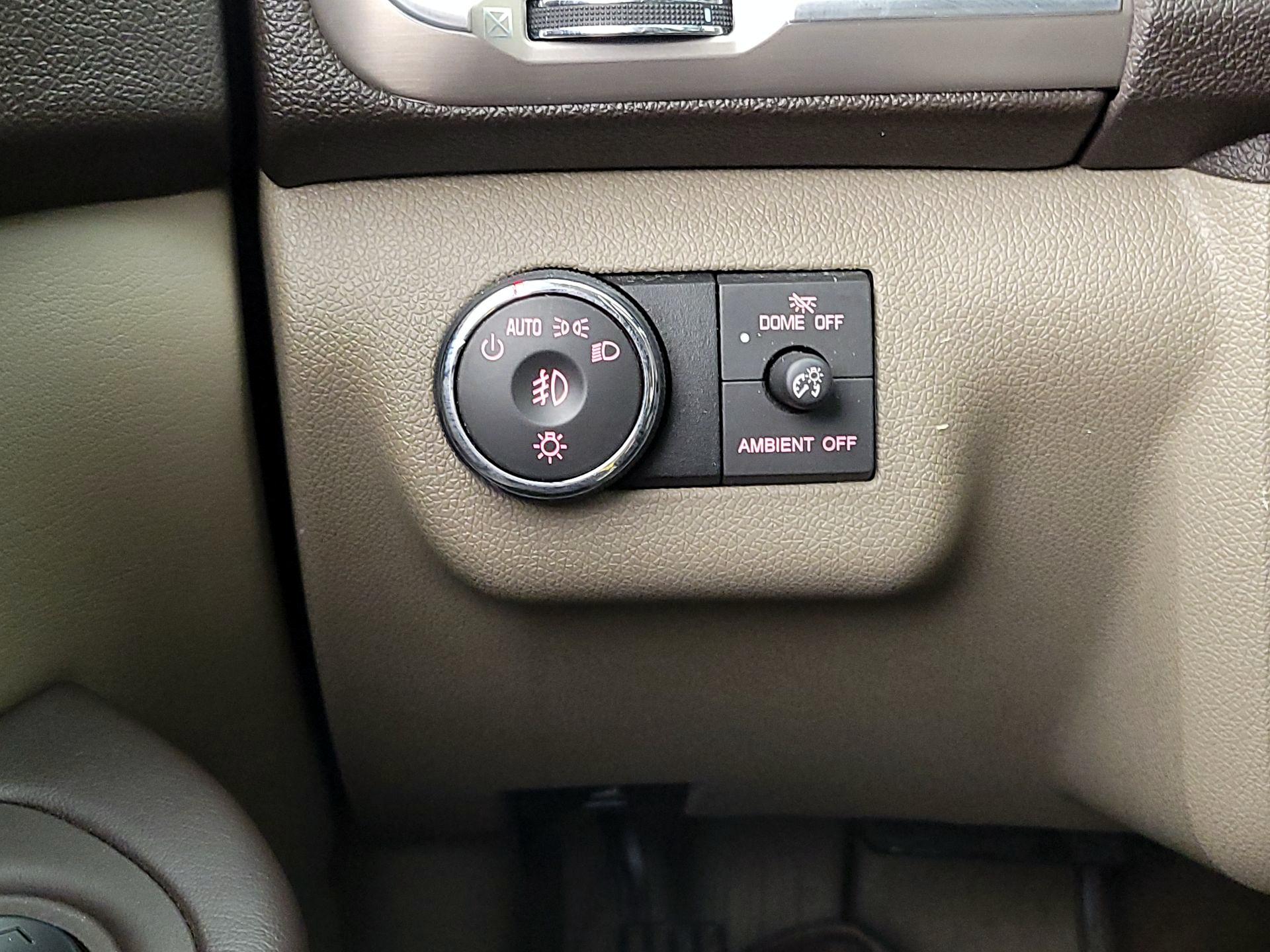 Thumbnail: 2015 GMC Acadia - 13