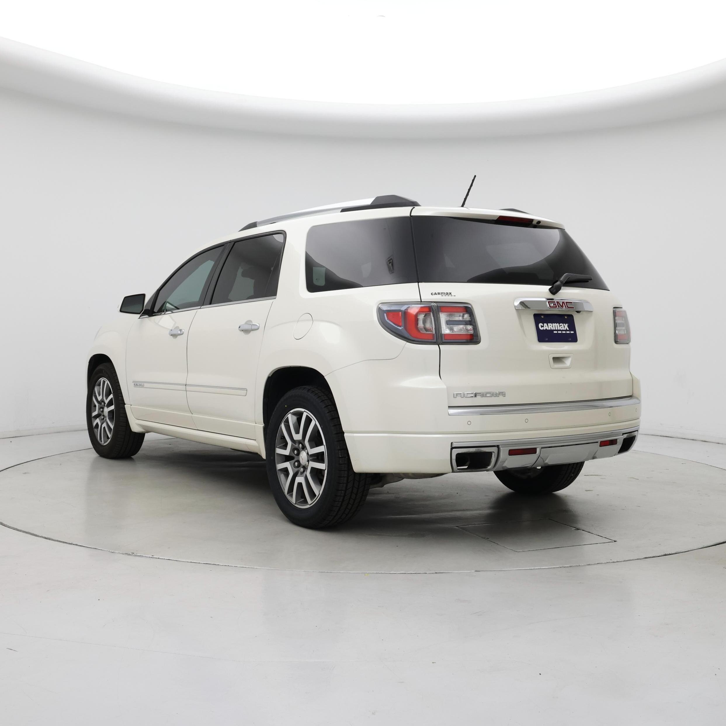 Thumbnail: 2015 GMC Acadia - 2