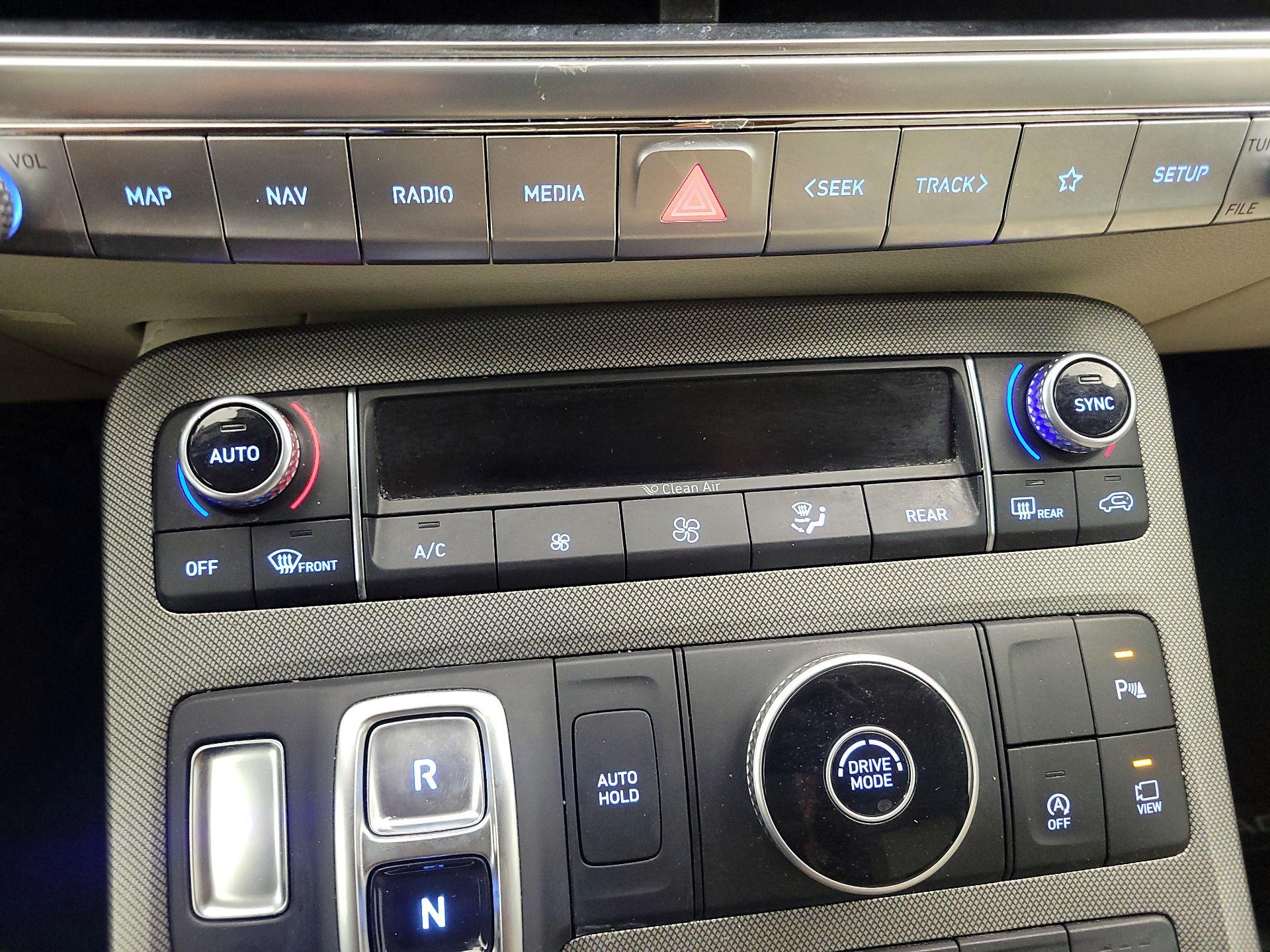 Thumbnail: 2020 Hyundai Palisade - 16