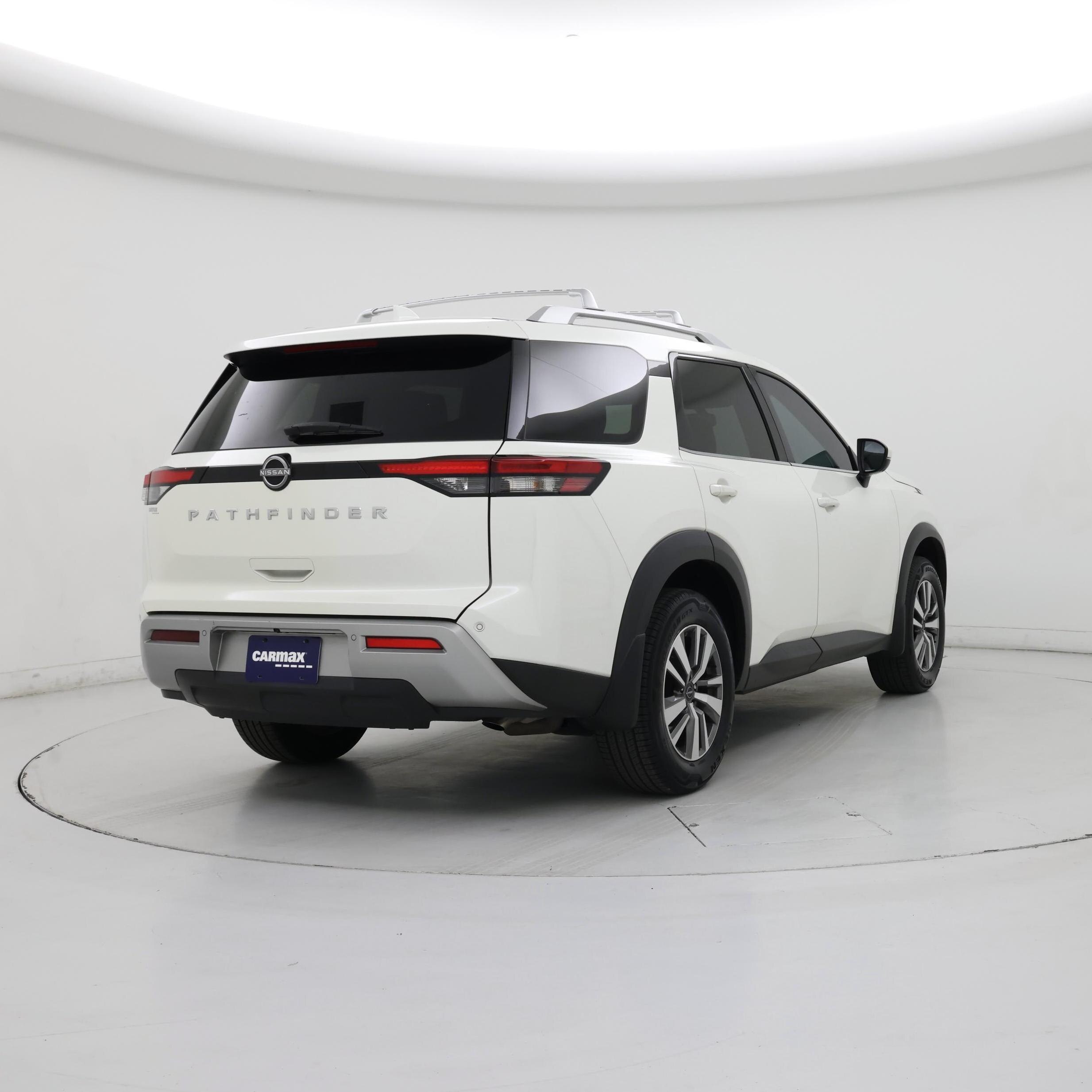 Thumbnail: 2022 Nissan Pathfinder - 8