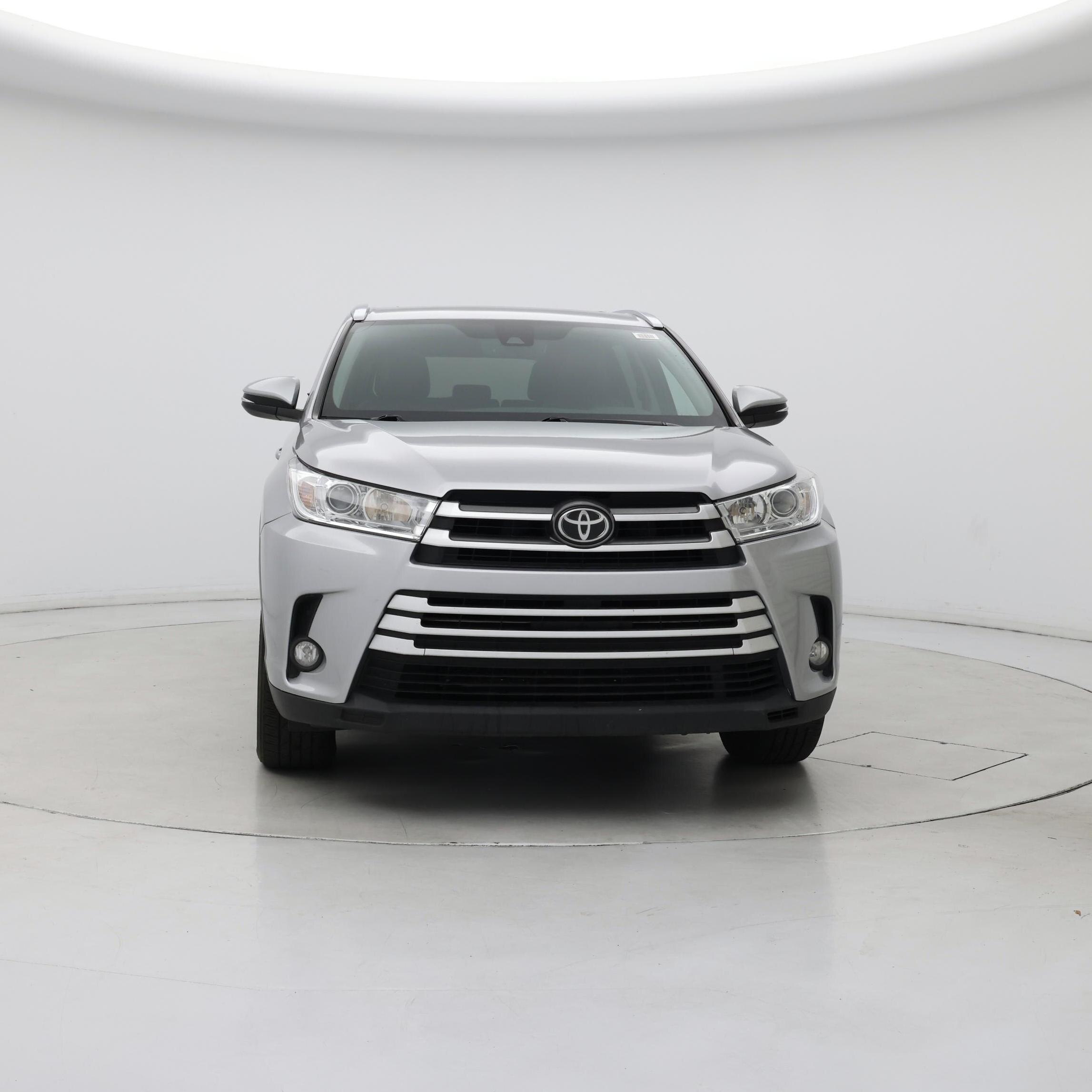 Thumbnail: 2017 Toyota Highlander - 5
