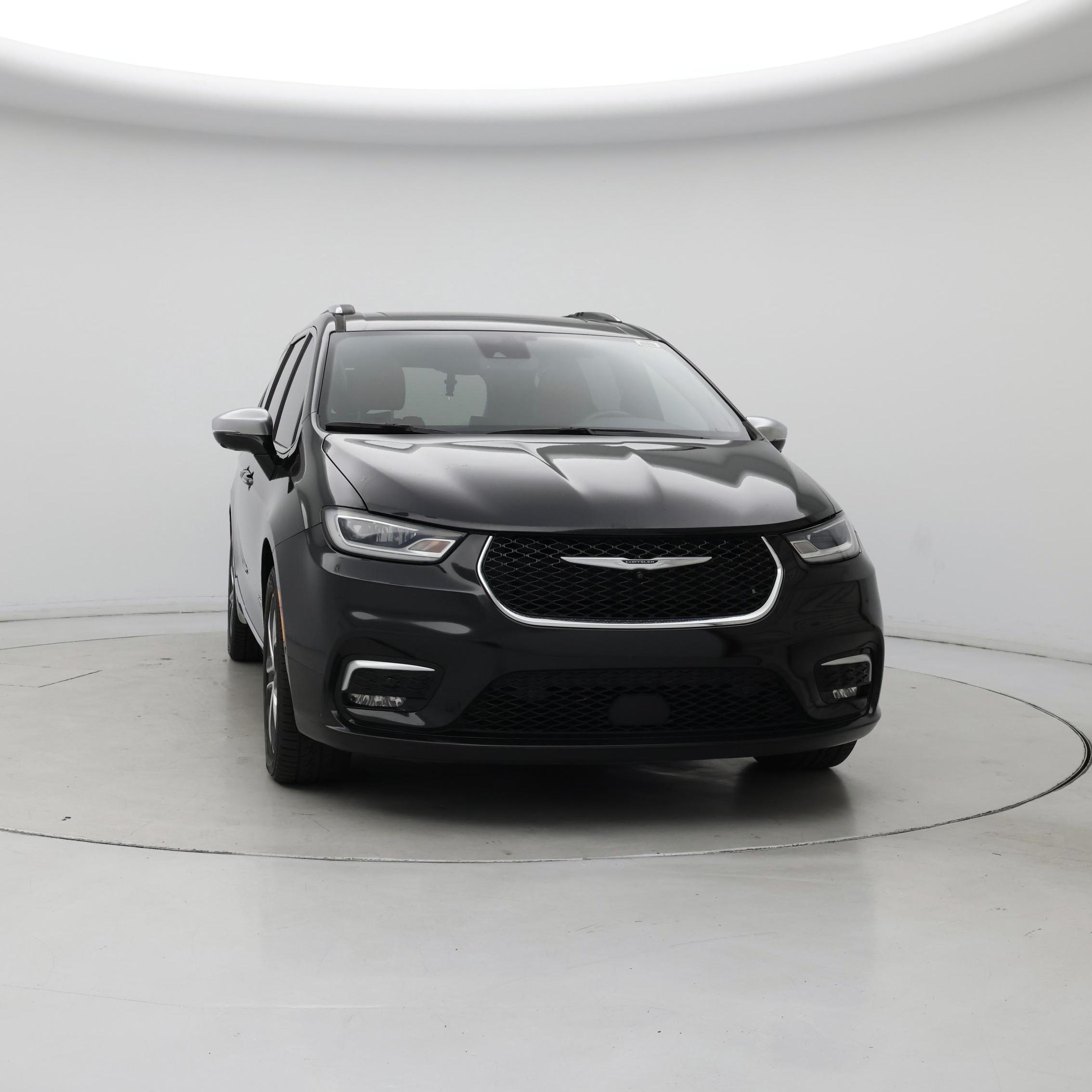 Thumbnail: 2022 Chrysler Pacifica - 5