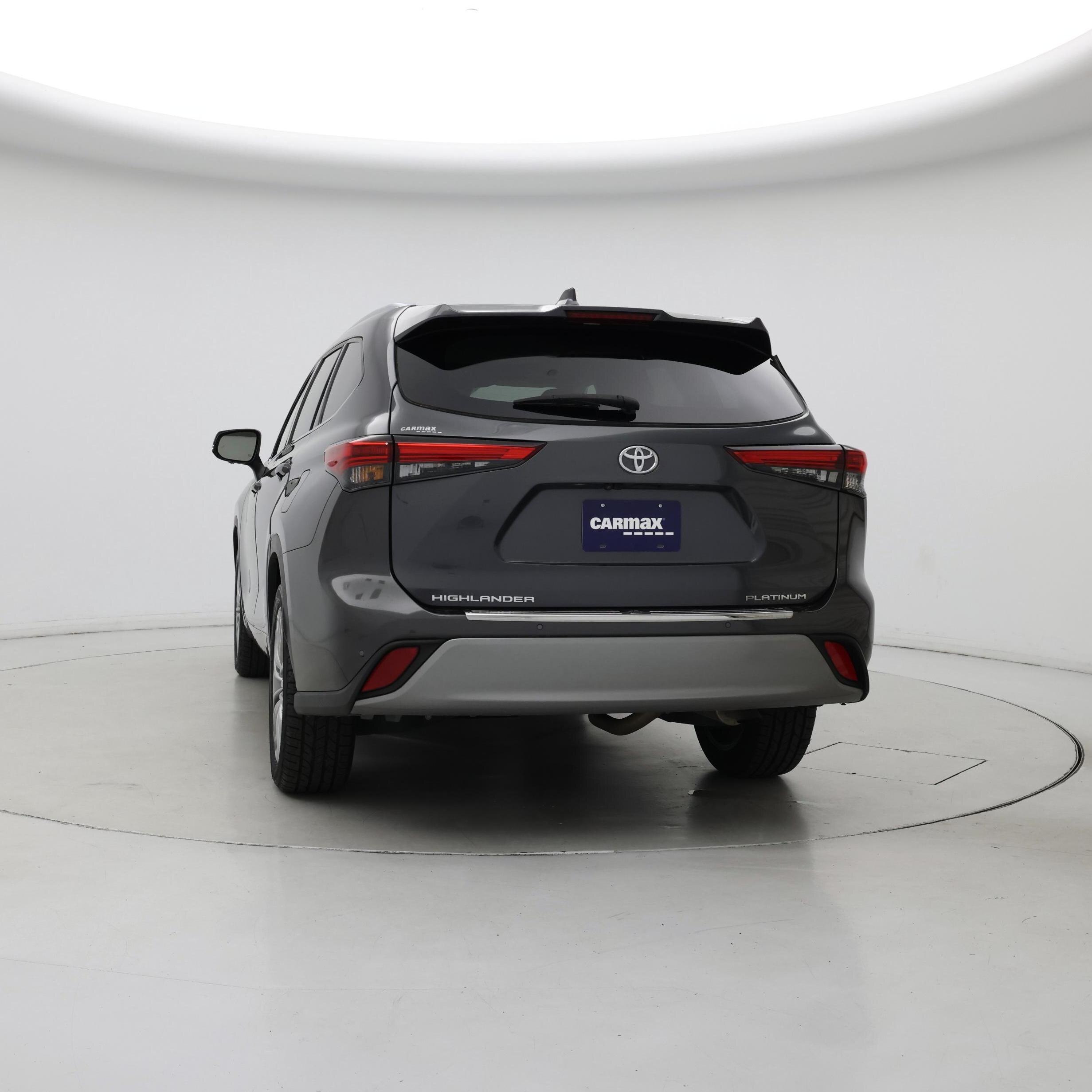 Thumbnail: 2023 Toyota Highlander - 6