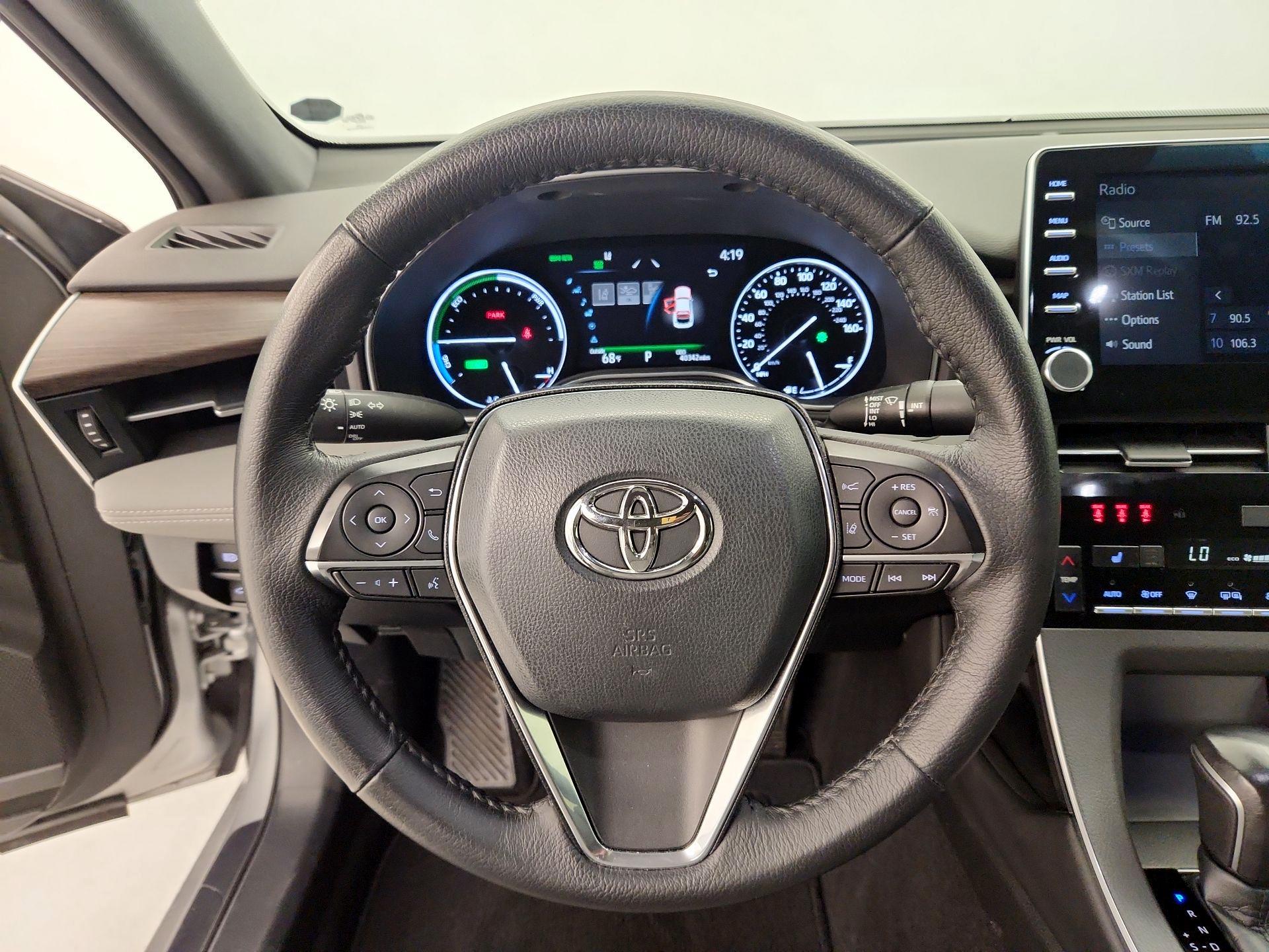 Thumbnail: 2021 Toyota Avalon - 10
