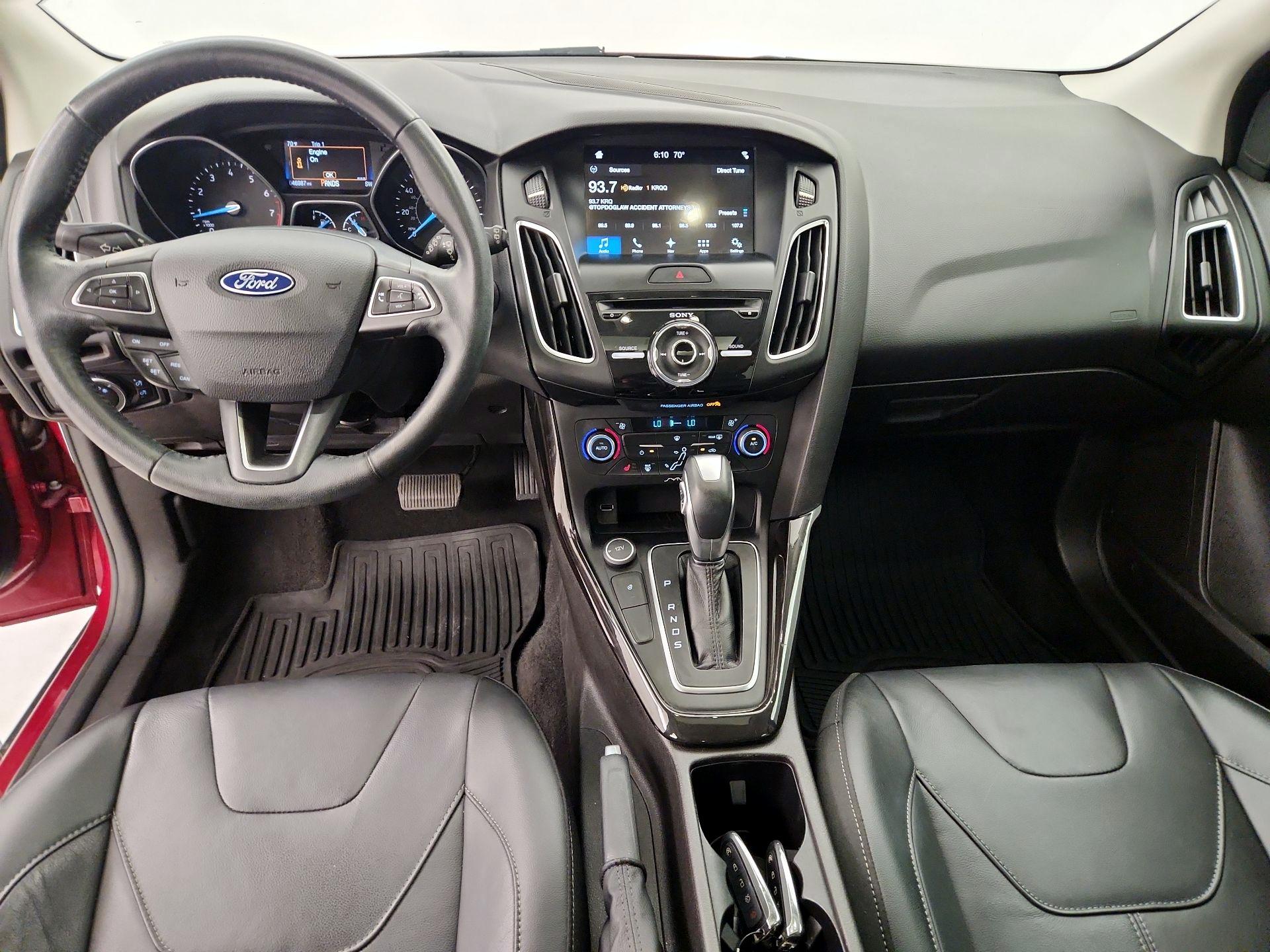 Thumbnail: 2017 Ford Focus - 9