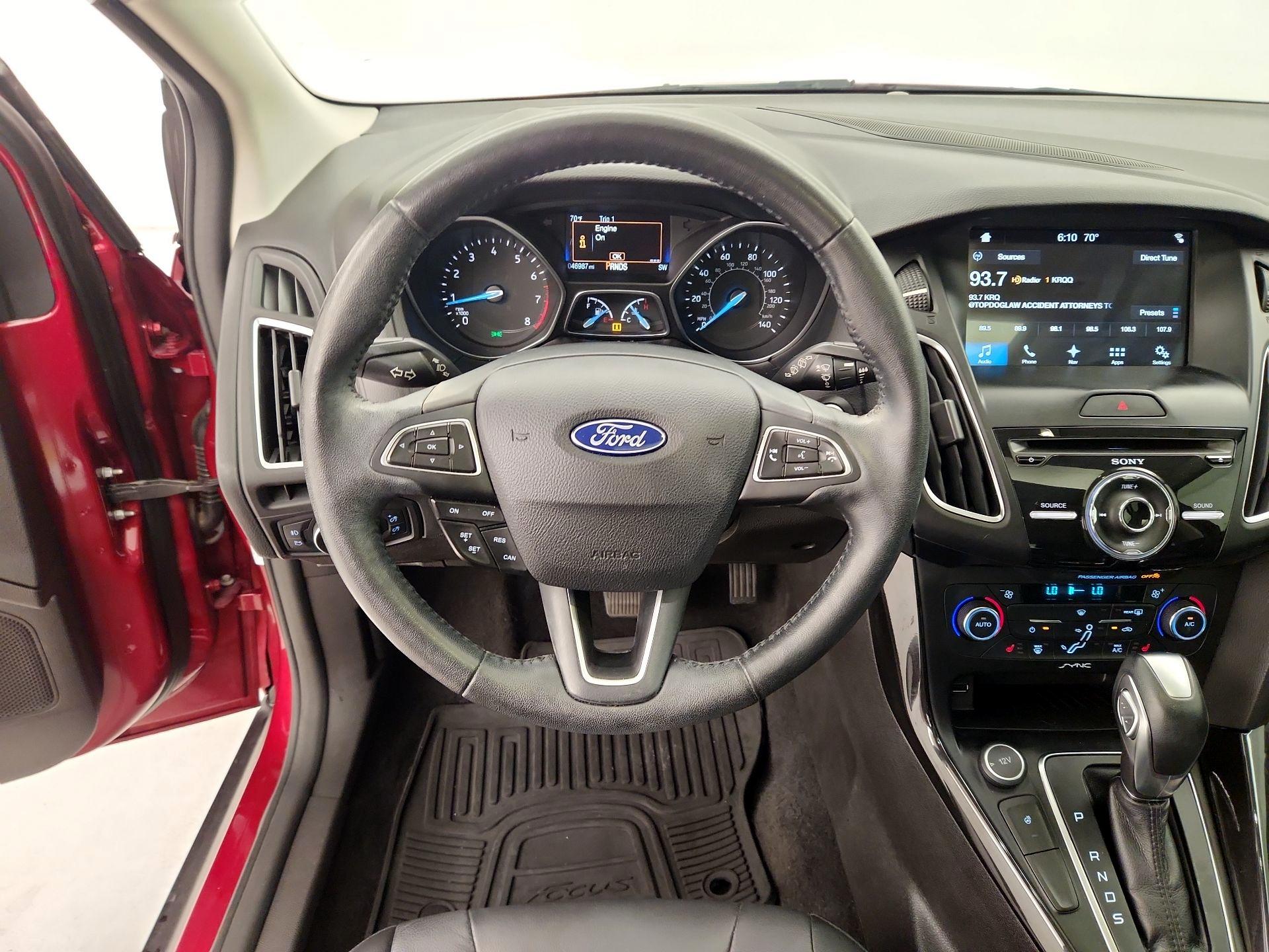 Thumbnail: 2017 Ford Focus - 10