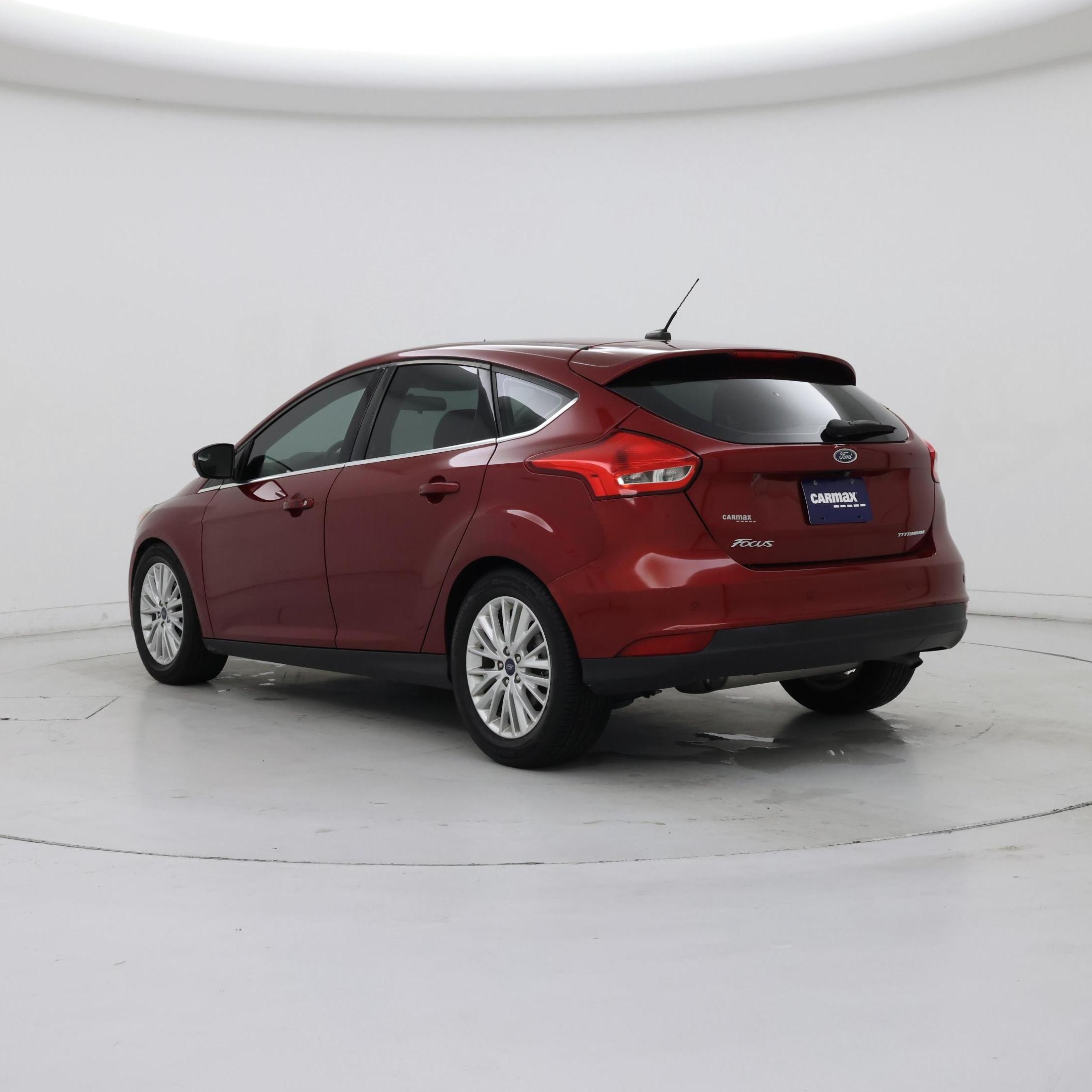 Thumbnail: 2017 Ford Focus - 2