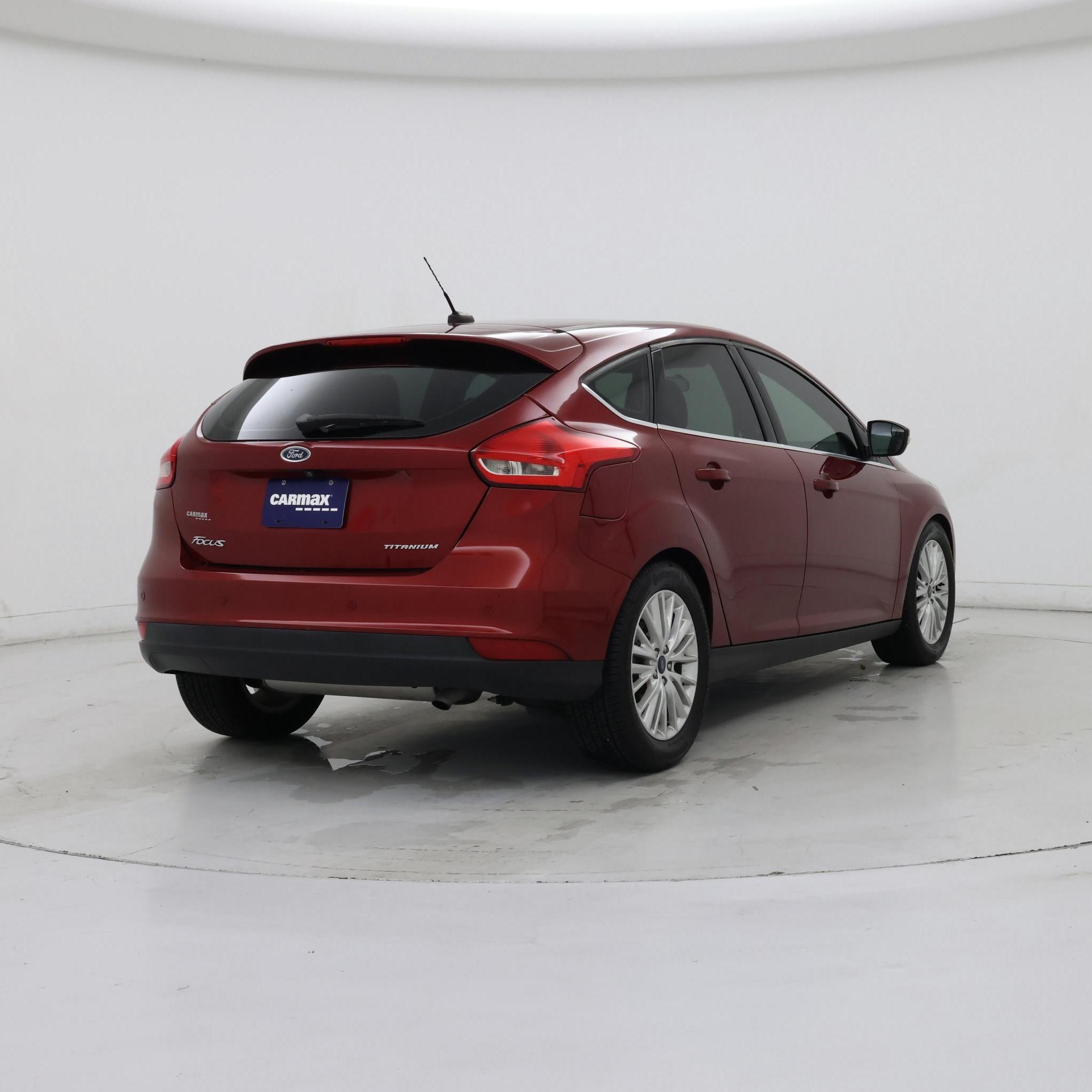 Thumbnail: 2017 Ford Focus - 8