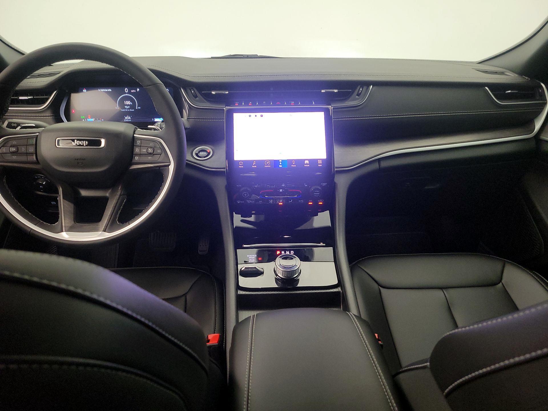 Thumbnail: 2025 Jeep Grand Cherokee - 9