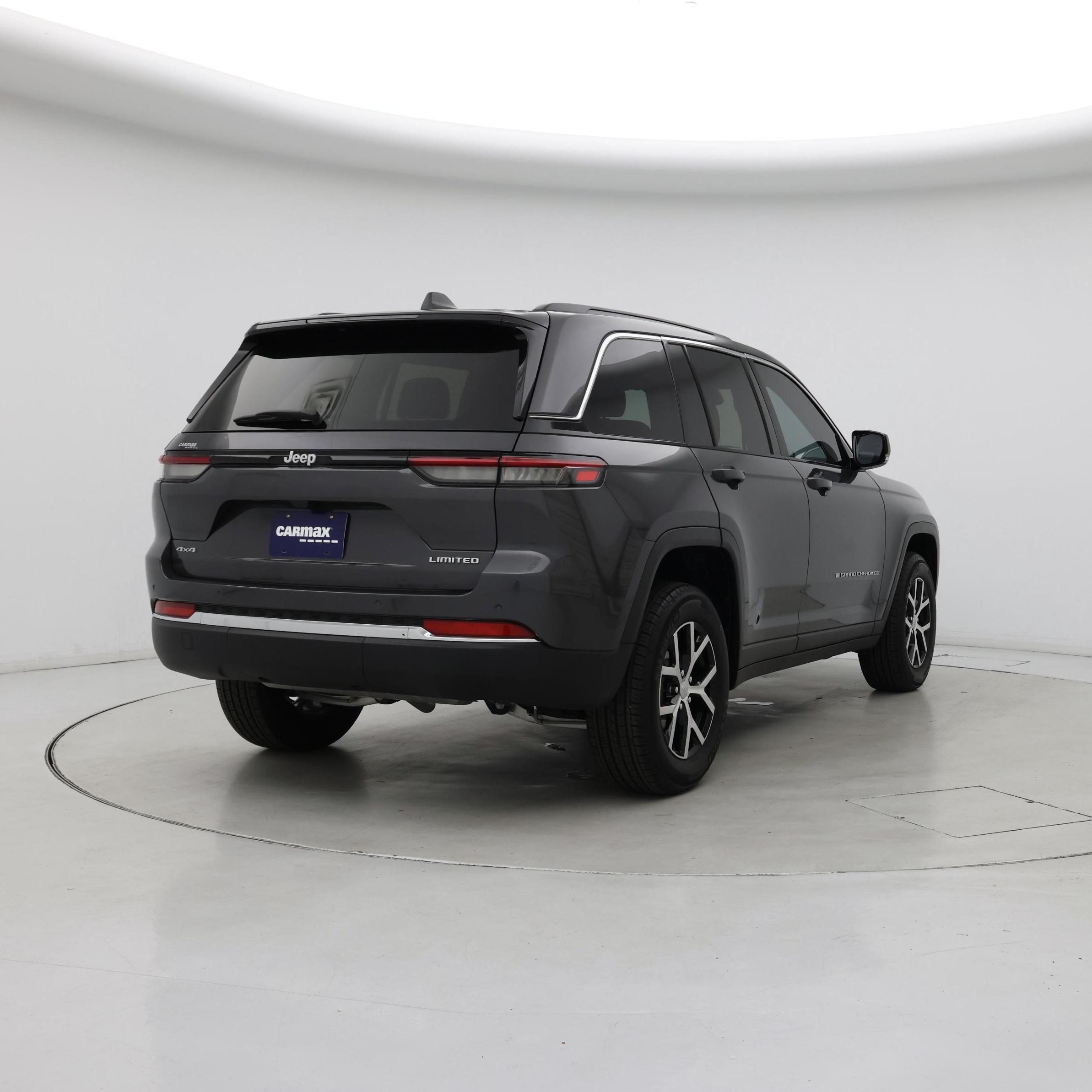 Thumbnail: 2025 Jeep Grand Cherokee - 8