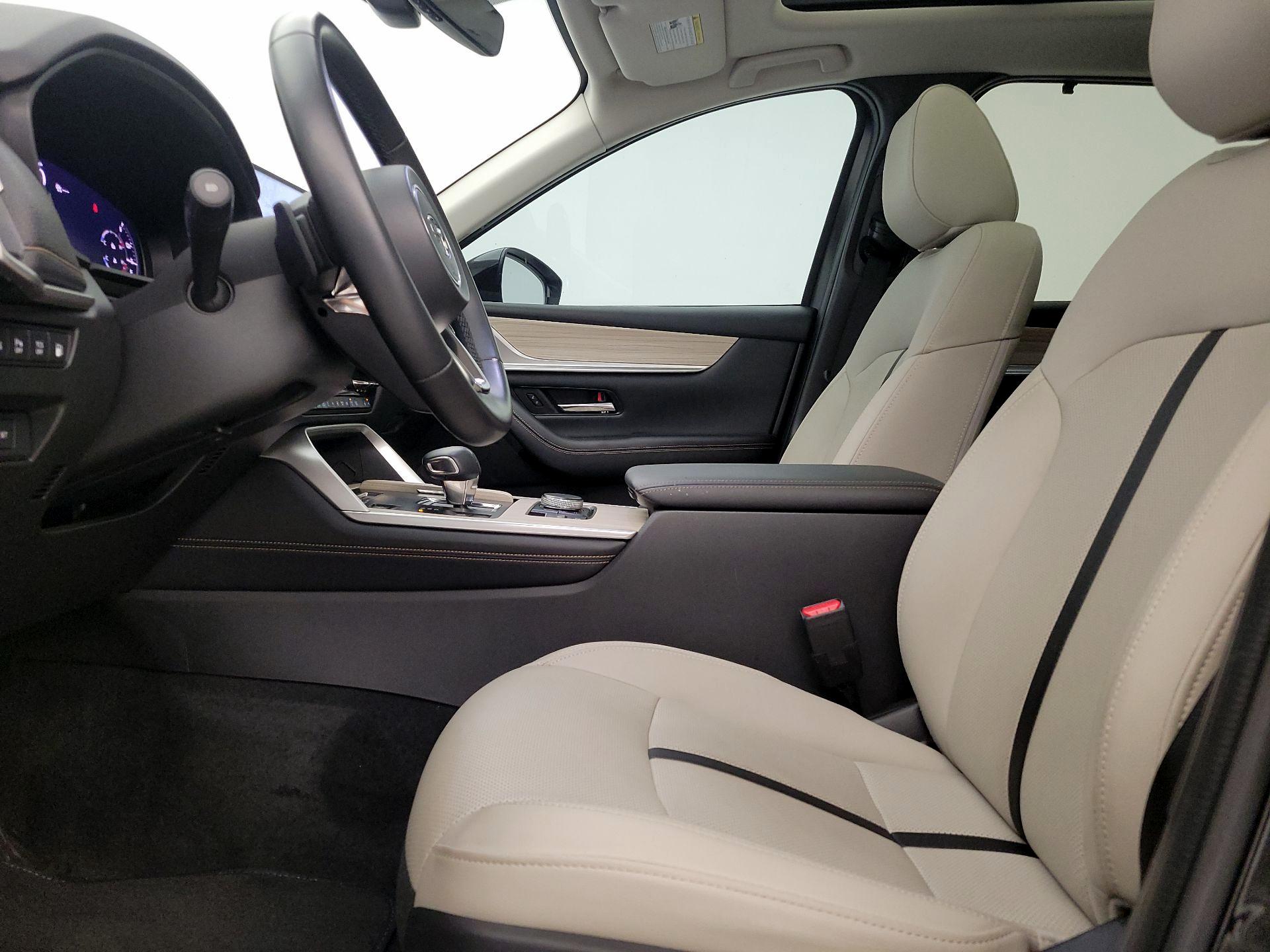 Thumbnail: 2025 Mazda CX-70 - 11