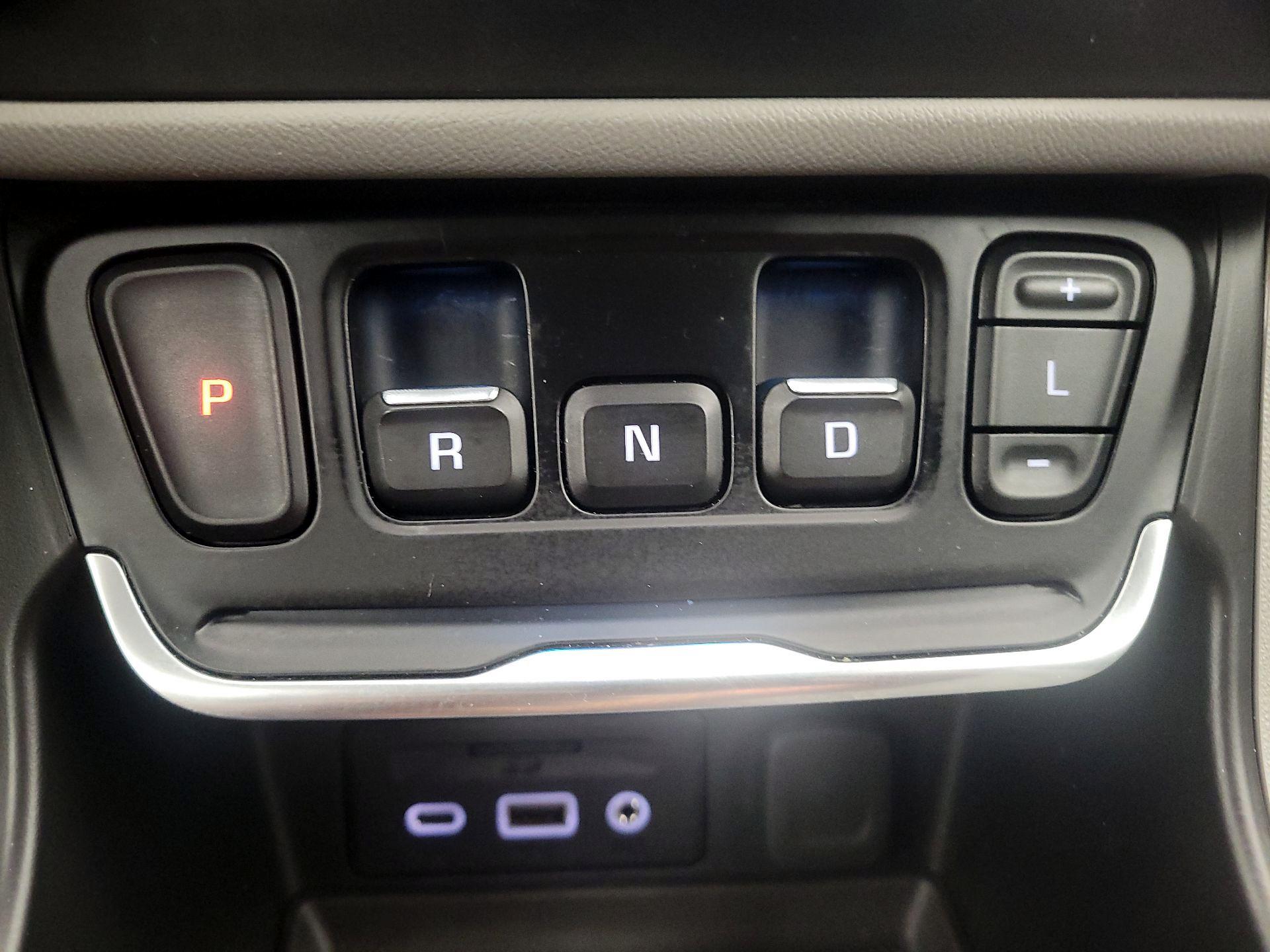 Thumbnail: 2019 GMC Terrain - 18