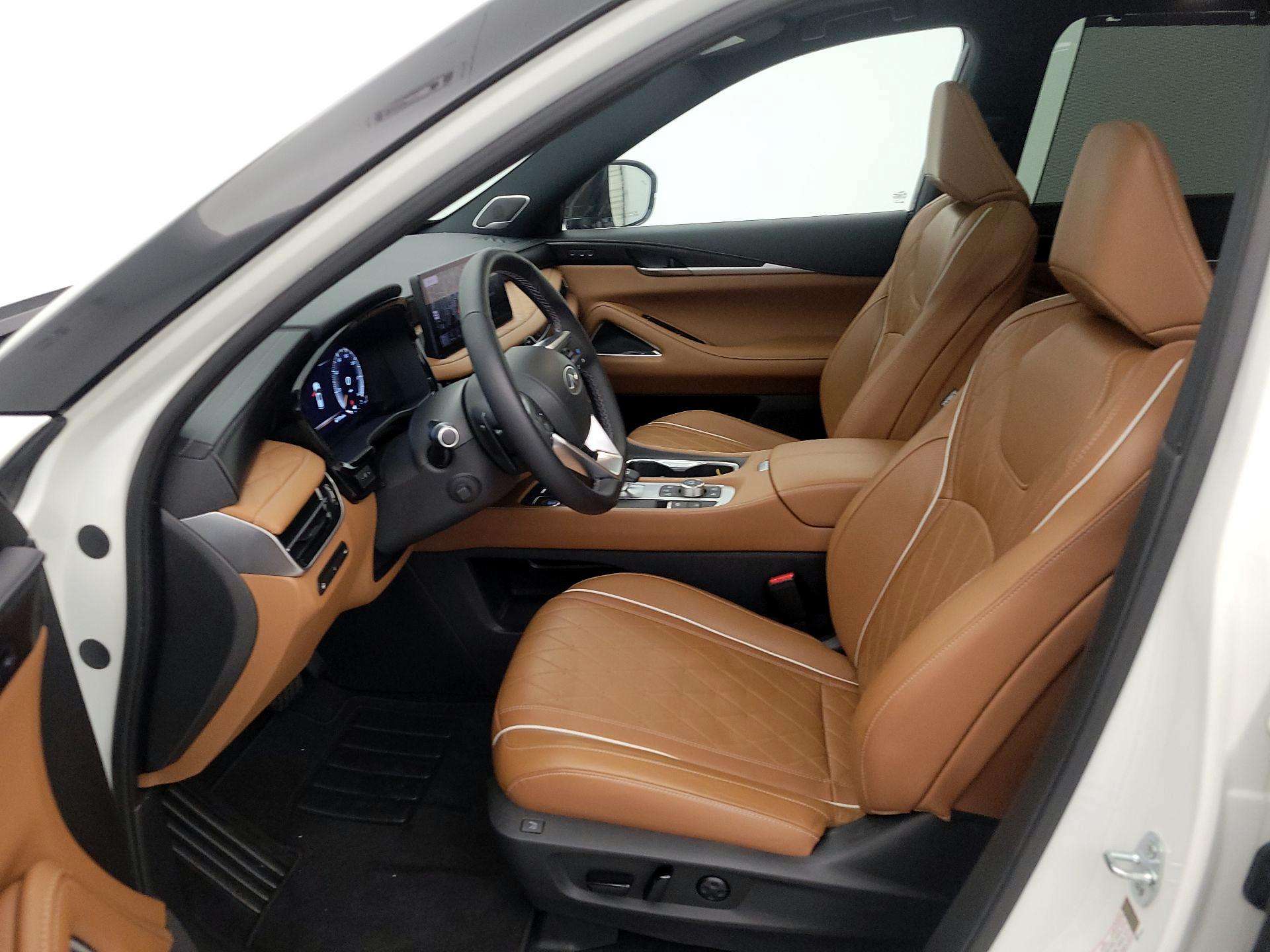 Thumbnail: 2023 INFINITI QX60 - 11