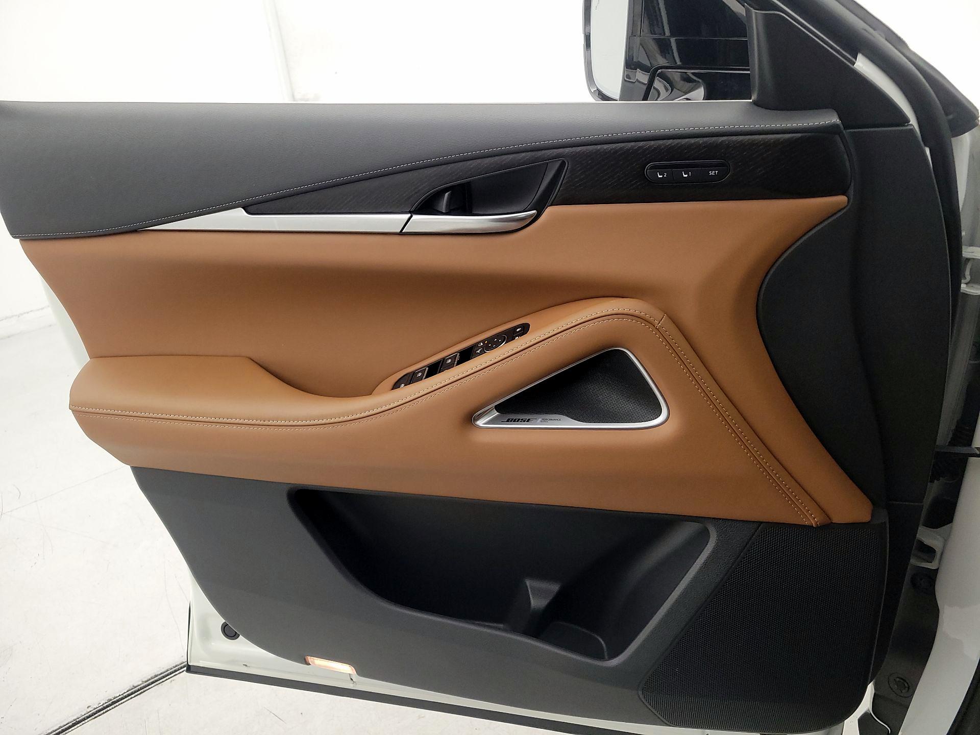 Thumbnail: 2023 INFINITI QX60 - 12