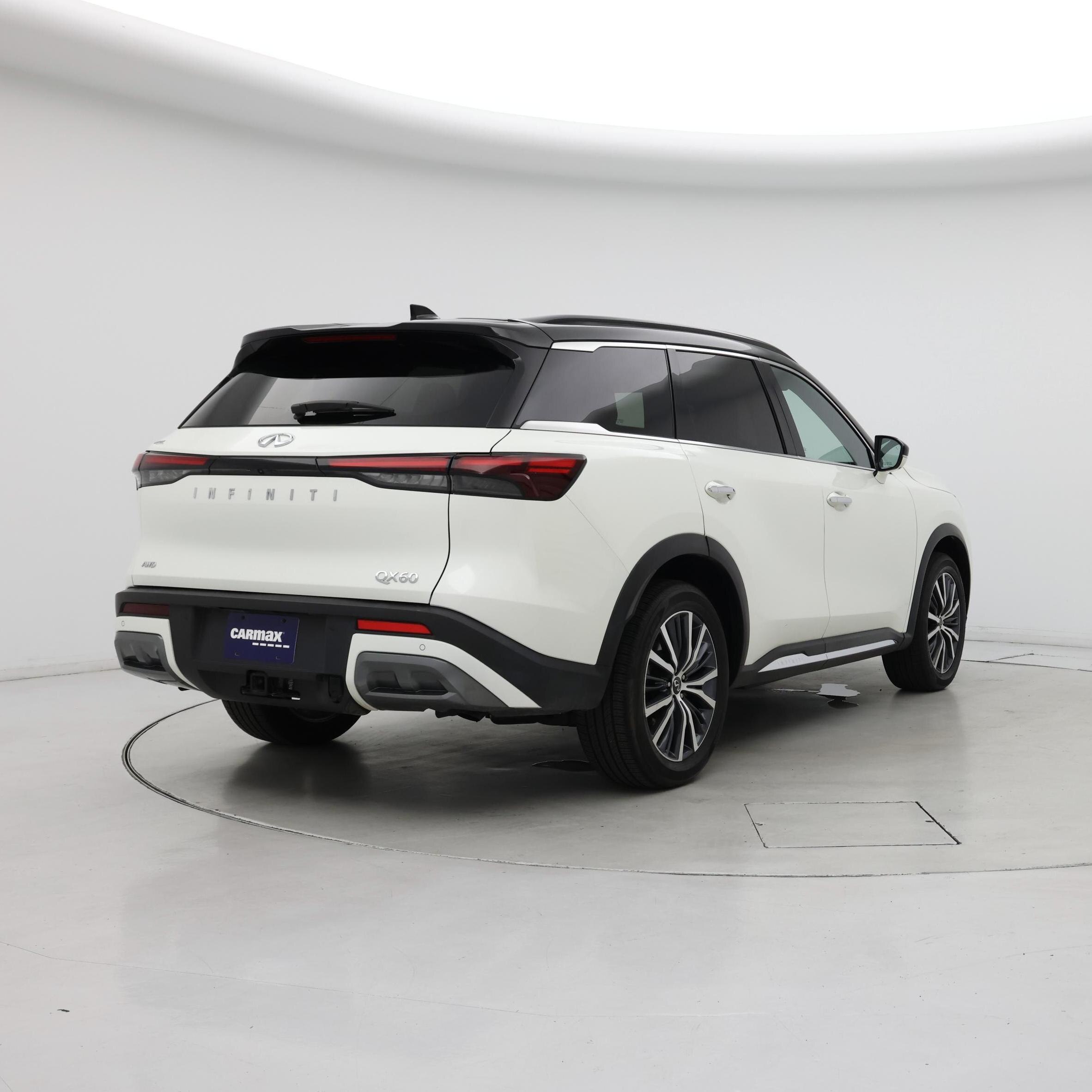 Thumbnail: 2023 INFINITI QX60 - 8