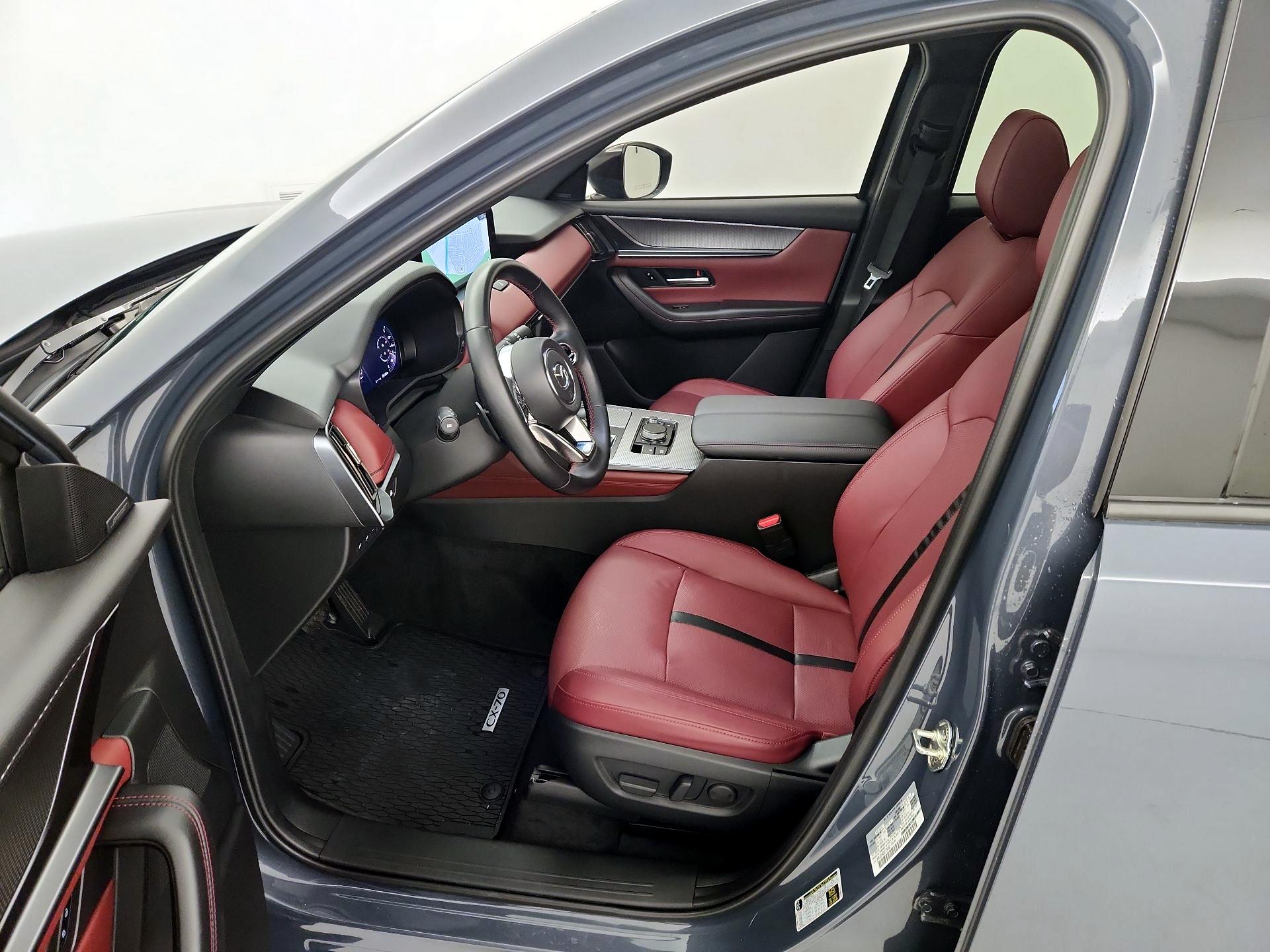 Thumbnail: 2025 Mazda CX-70 - 11