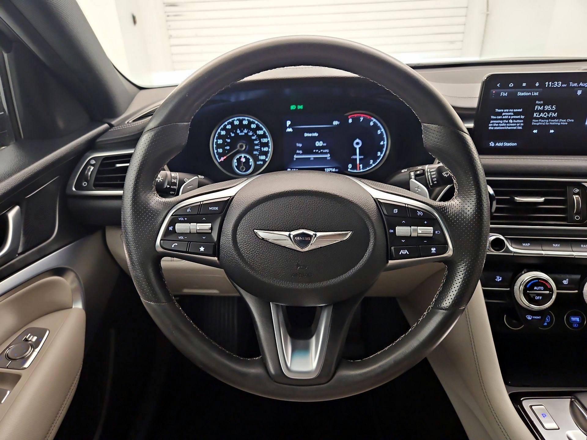 Thumbnail: 2022 Genesis G70 - 10