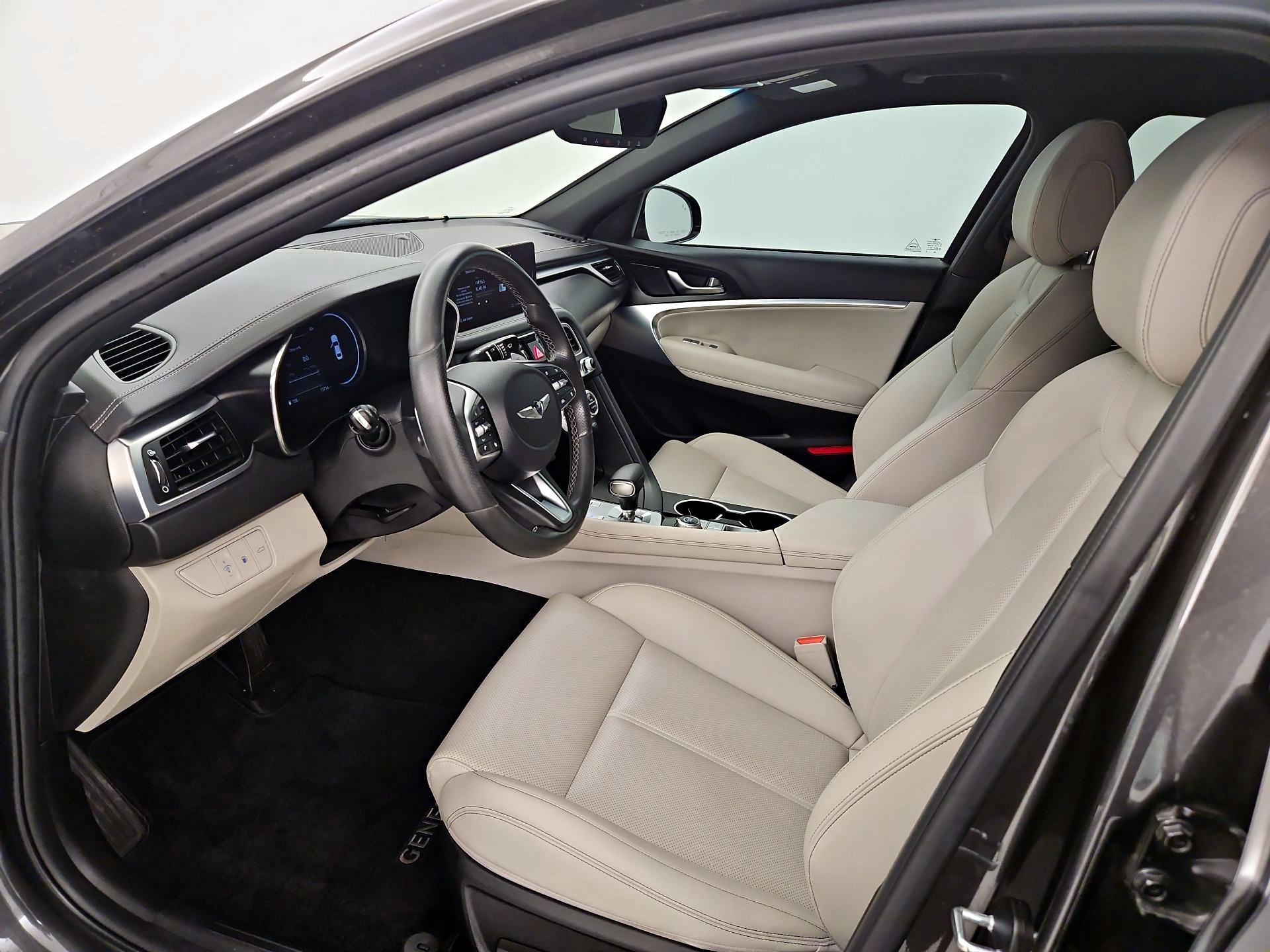 Thumbnail: 2022 Genesis G70 - 11