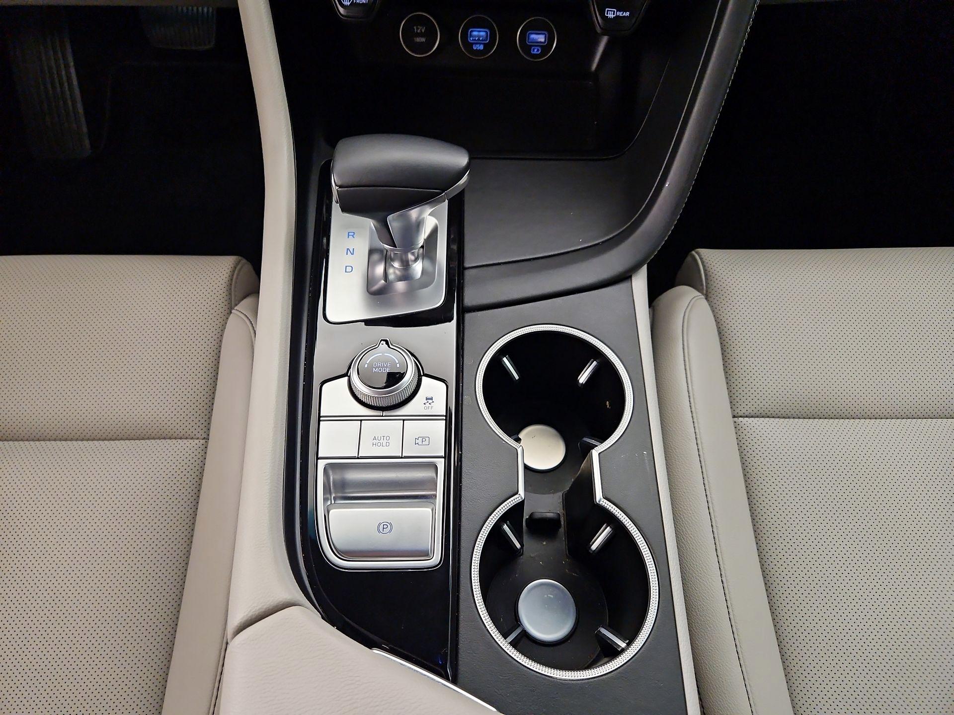 Thumbnail: 2022 Genesis G70 - 18