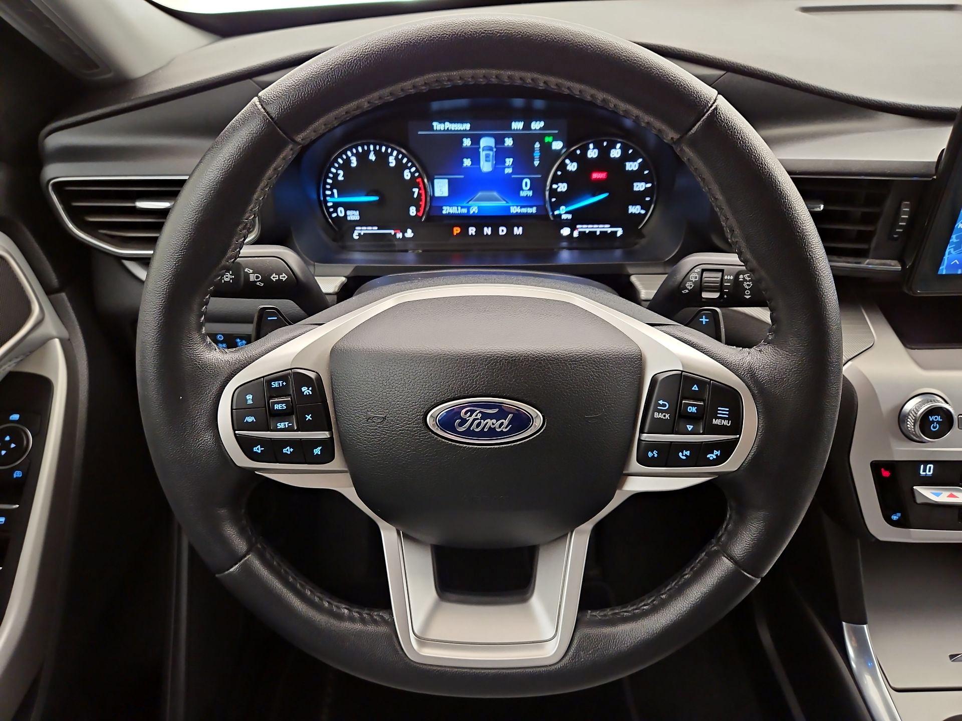 Thumbnail: 2021 Ford Explorer - 10