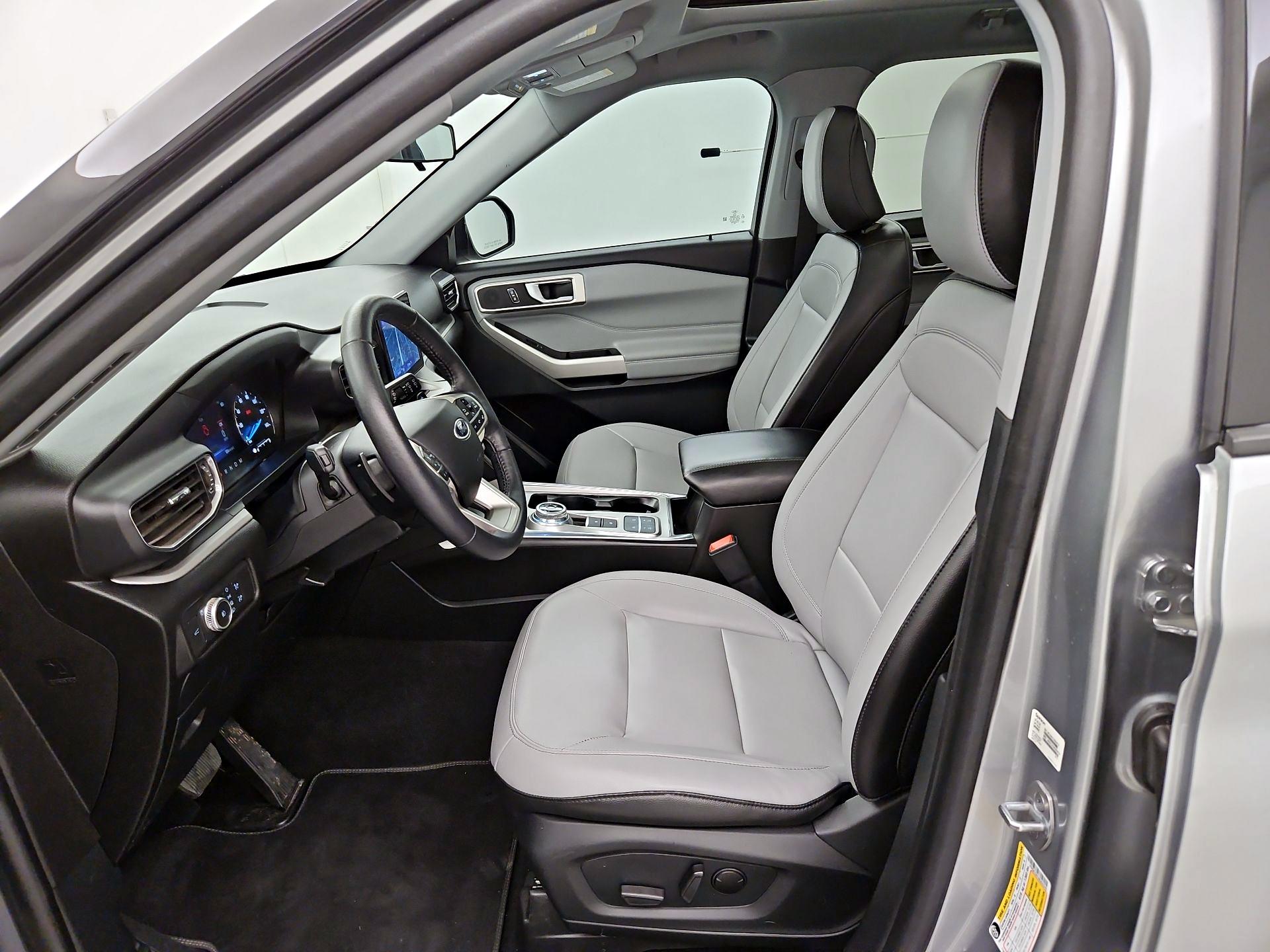 Thumbnail: 2021 Ford Explorer - 11