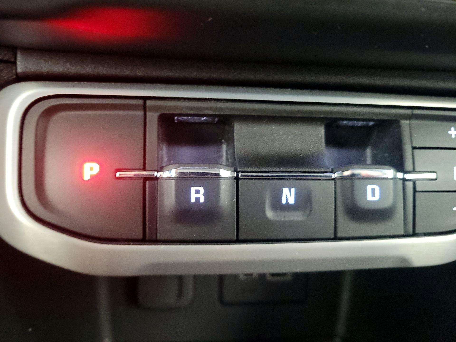 Thumbnail: 2021 GMC Acadia - 17