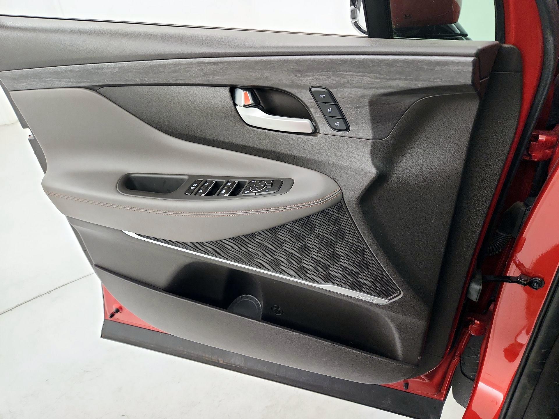 Thumbnail: 2020 Hyundai Santa Fe - 12