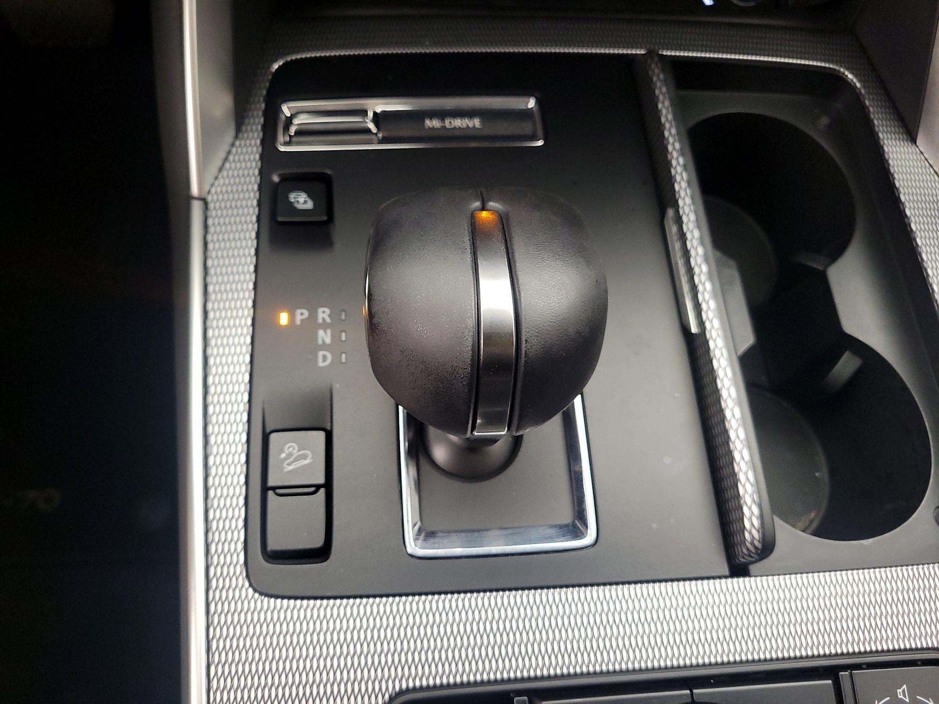 Thumbnail: 2025 Mazda CX-70 - 18