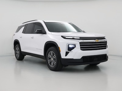 White 2025 Chevrolet Traverse LT