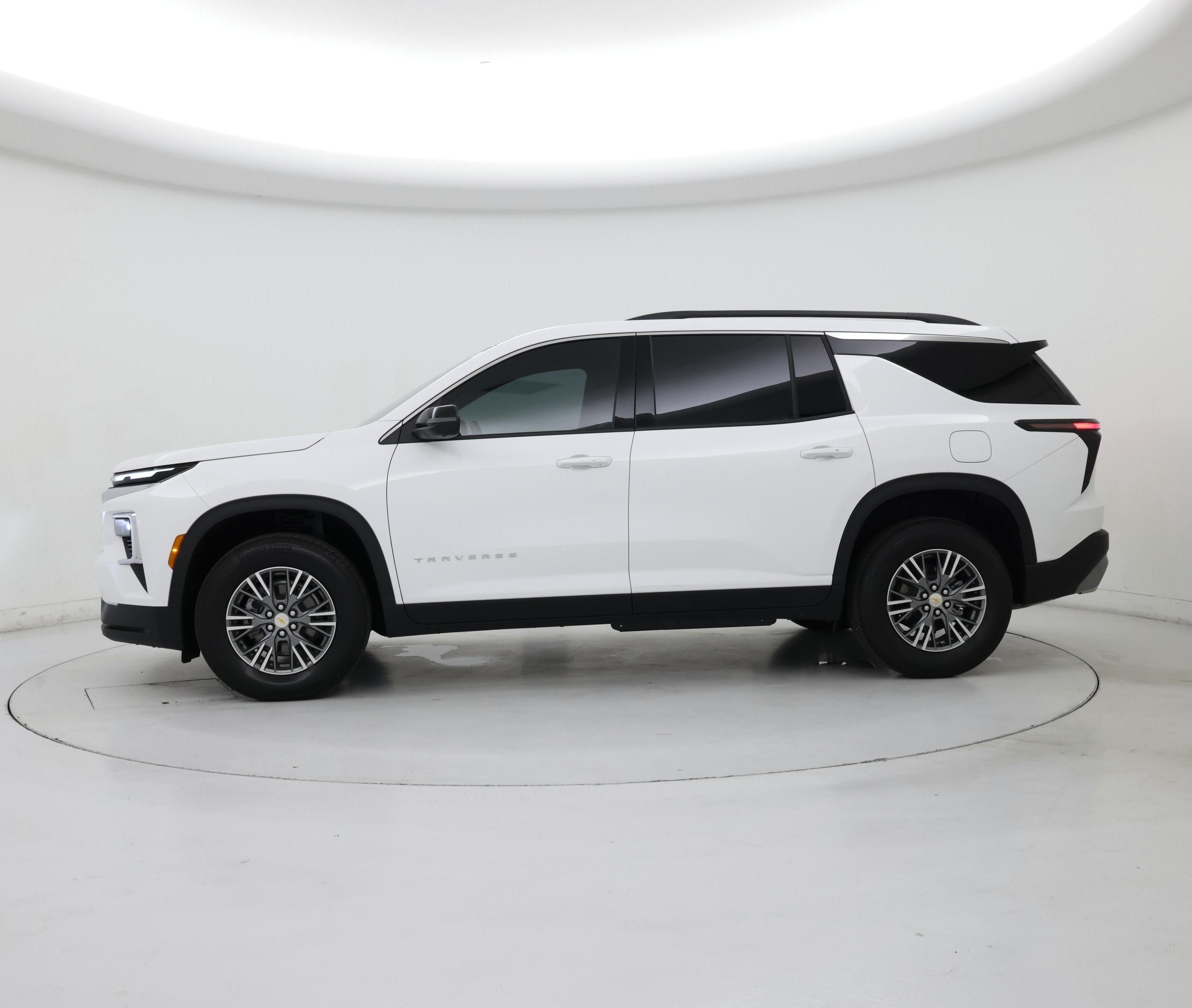 Thumbnail: 2025 Chevrolet Traverse - 3