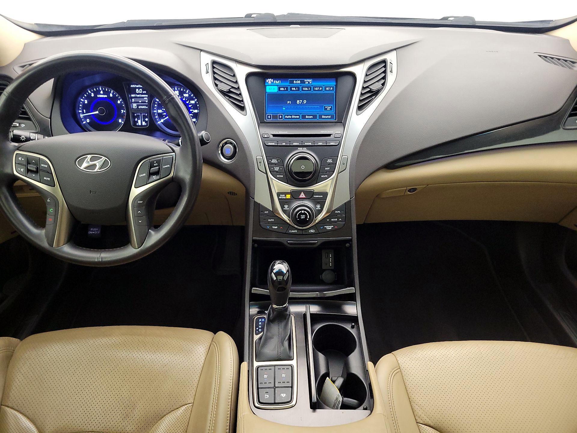 Thumbnail: 2013 Hyundai Azera - 9