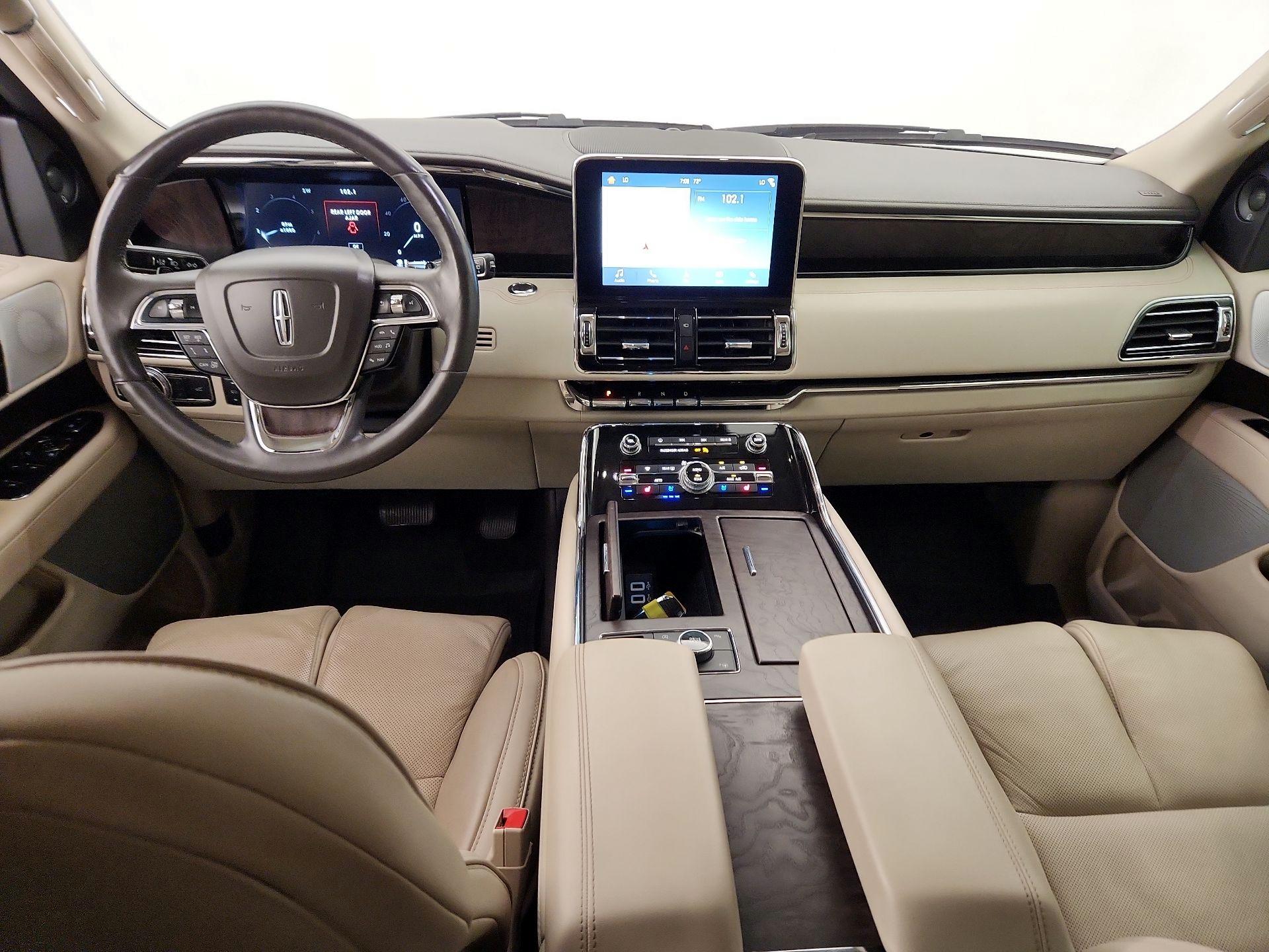 Thumbnail: 2019 Lincoln Navigator - 9