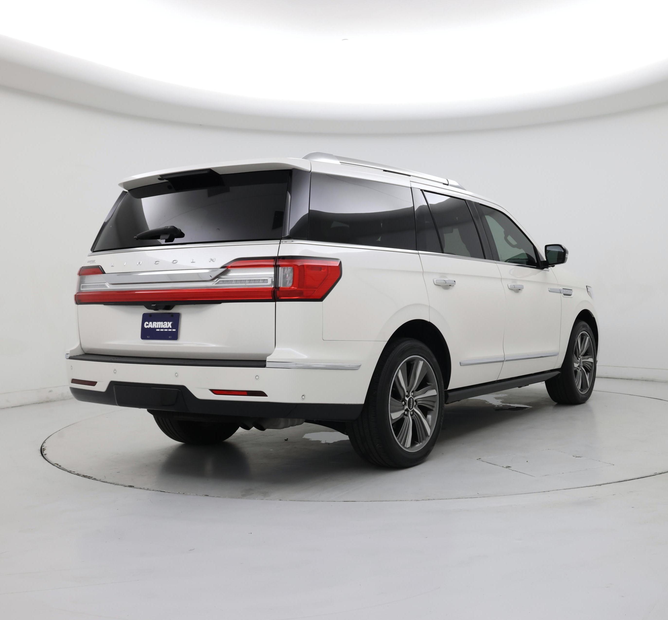 Thumbnail: 2019 Lincoln Navigator - 8
