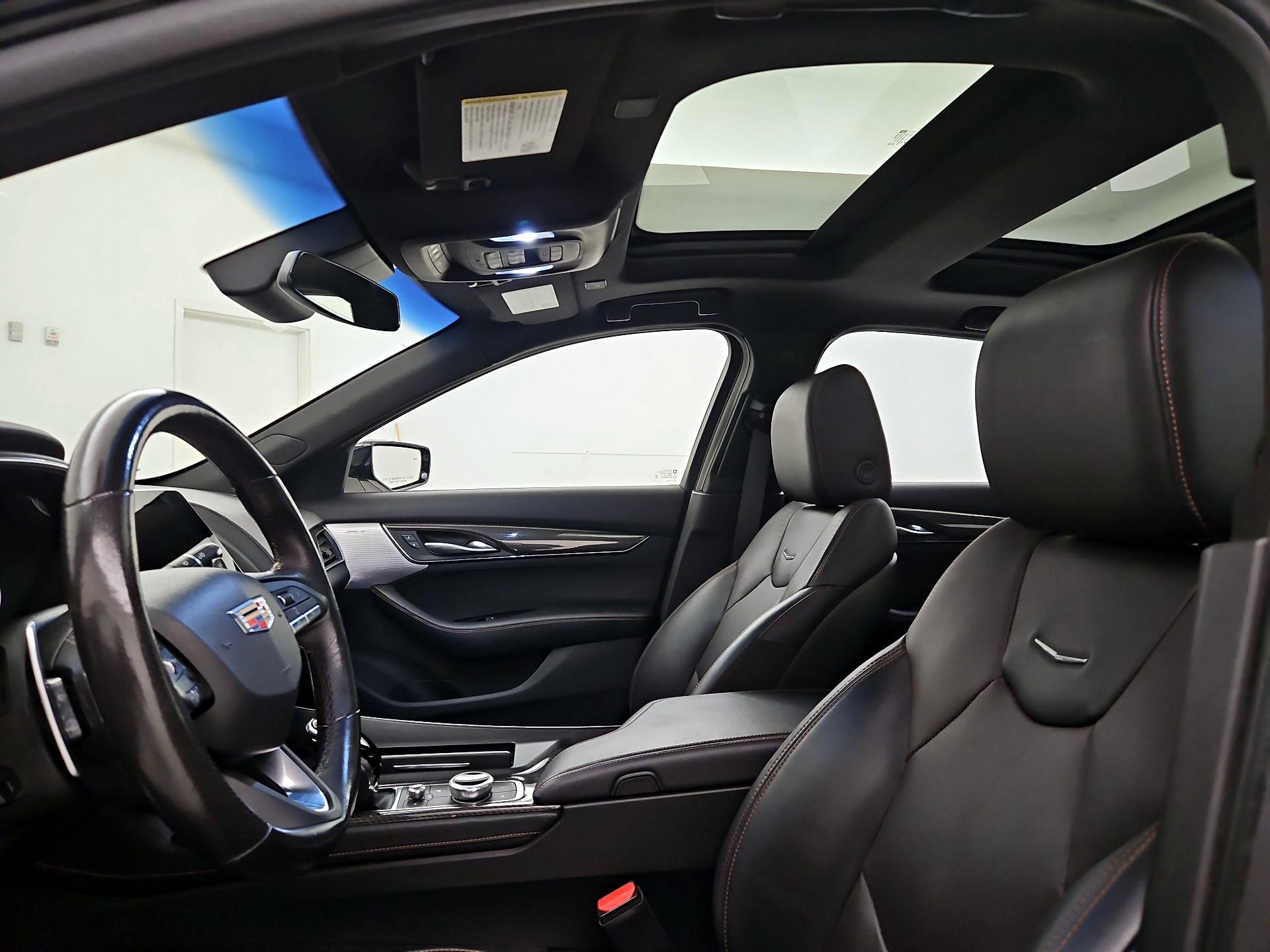 Thumbnail: 2023 Cadillac CT5 - 19