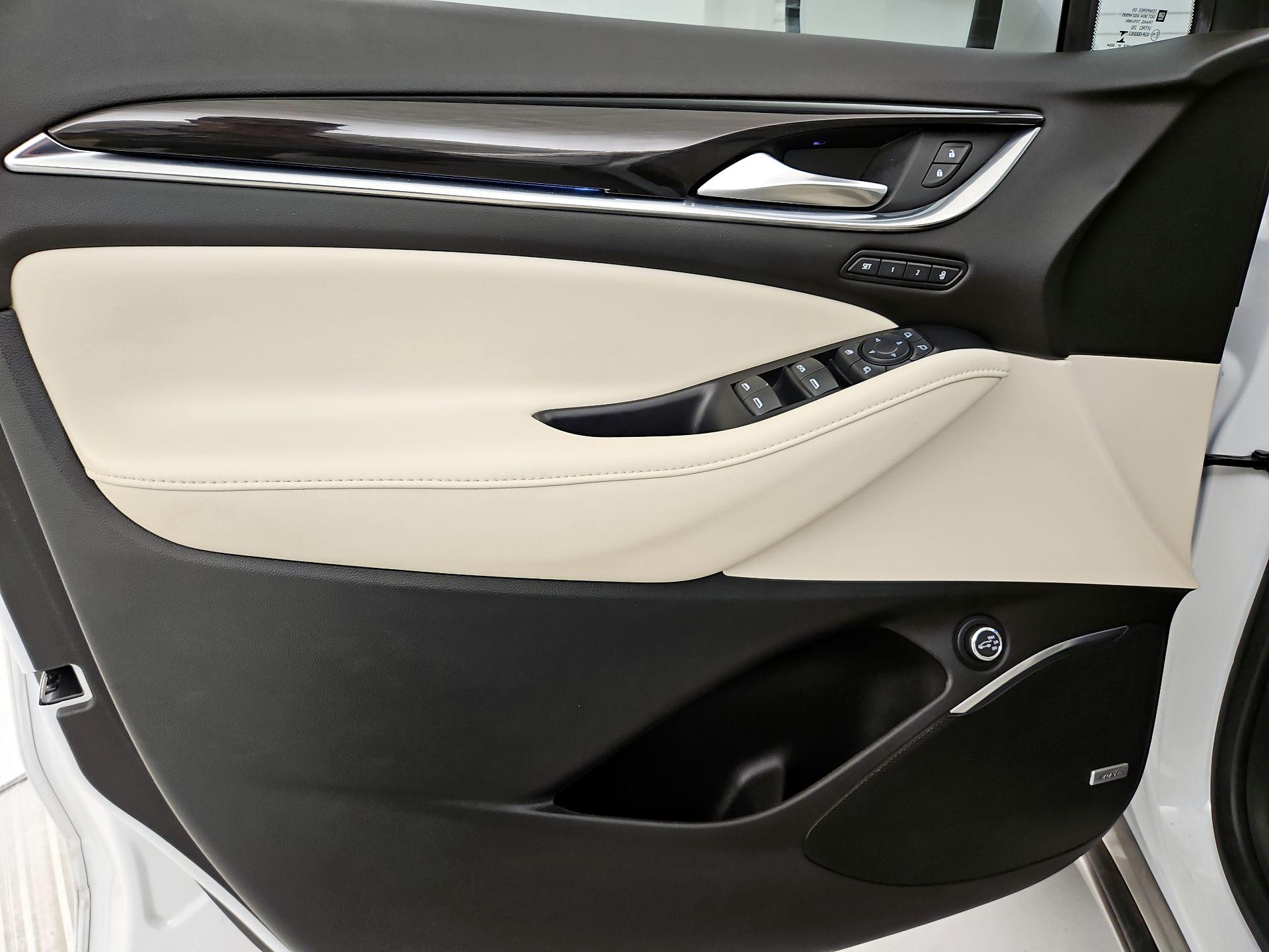 Thumbnail: 2022 Buick Enclave - 12