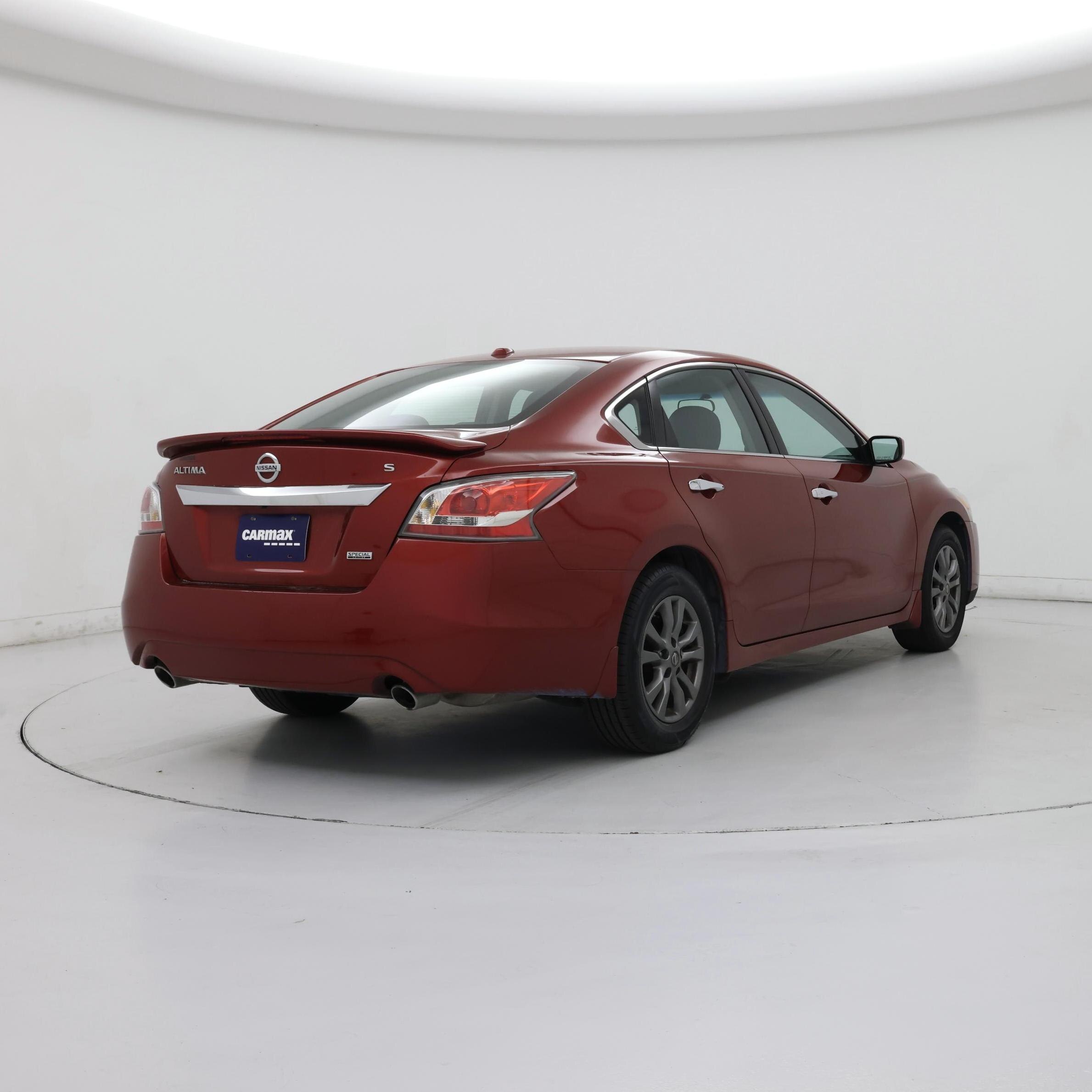 Thumbnail: 2015 Nissan Altima - 8