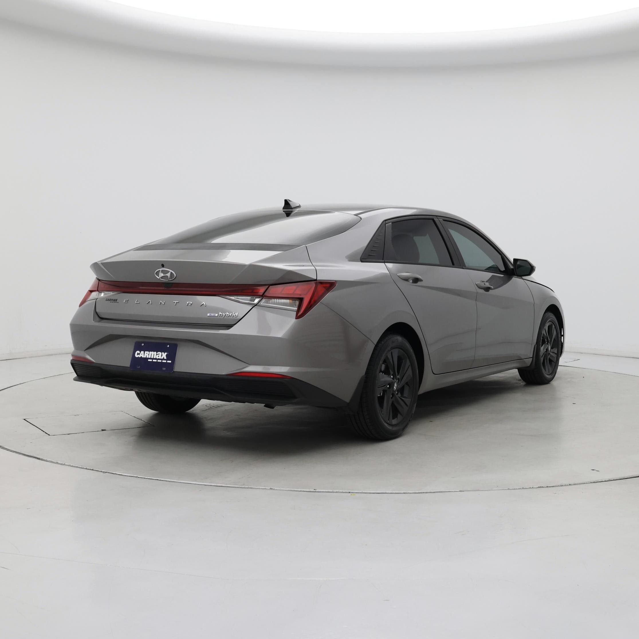 Thumbnail: 2022 Hyundai Elantra - 8