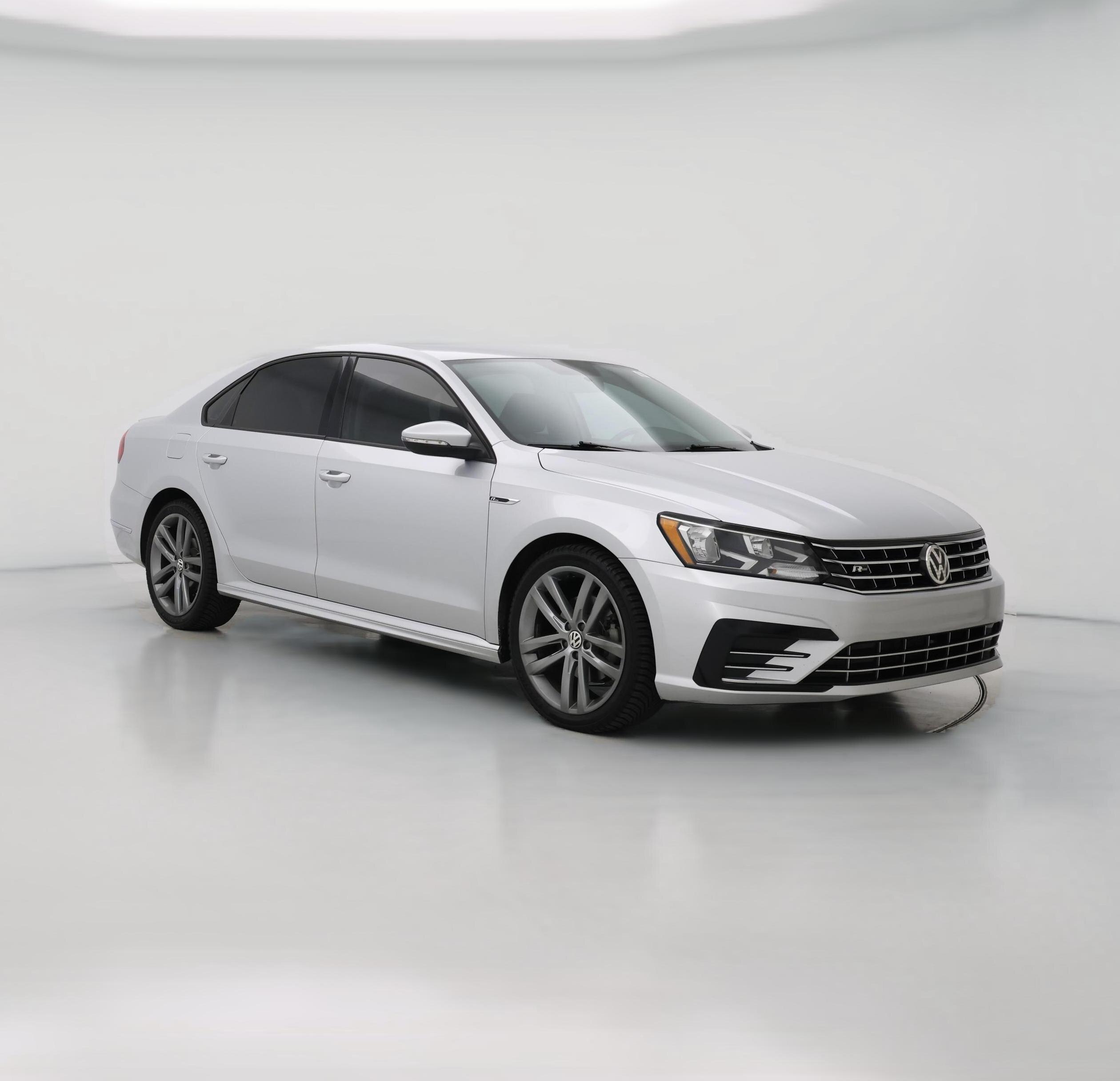Thumbnail: 2018 Volkswagen Passat - 1