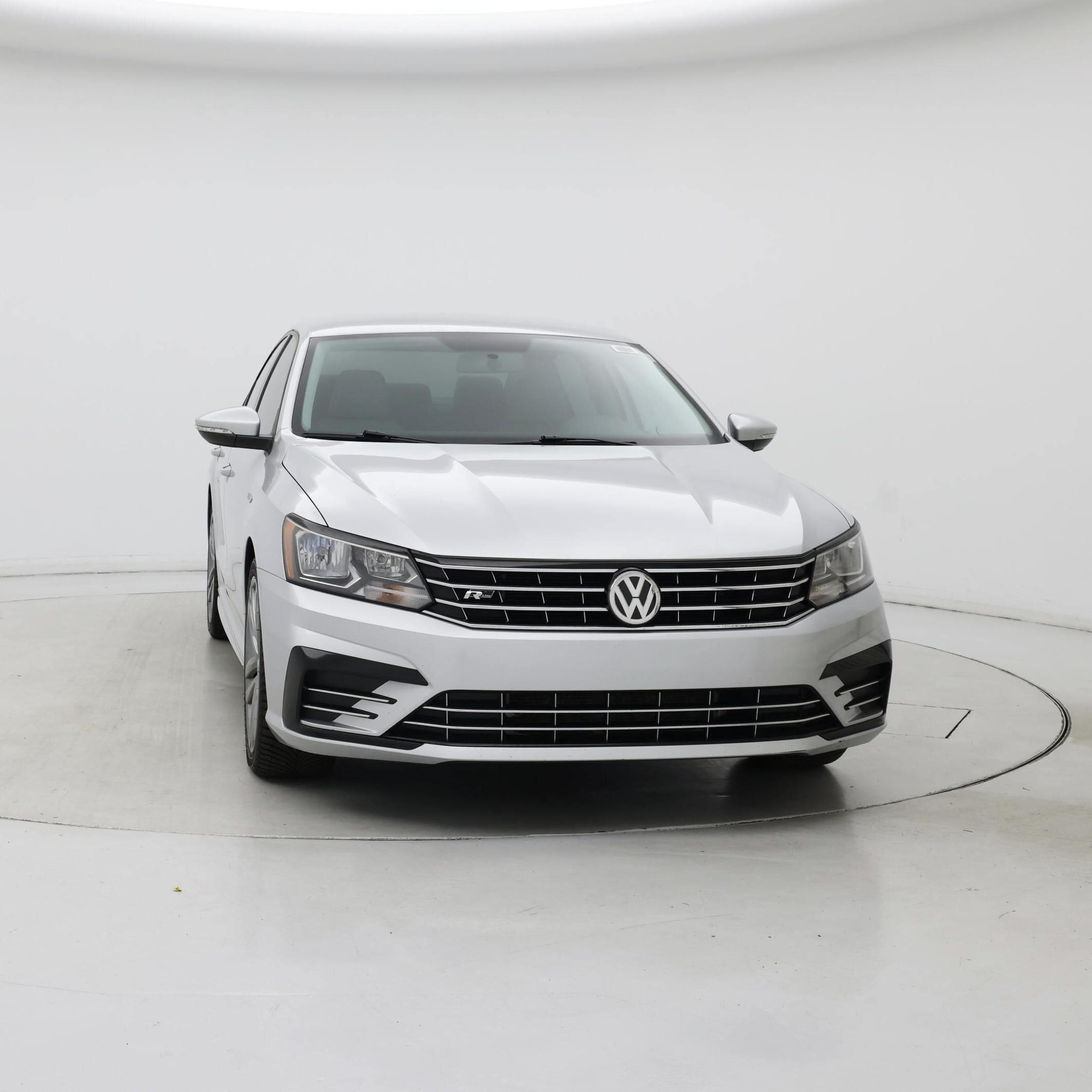 Thumbnail: 2018 Volkswagen Passat - 5
