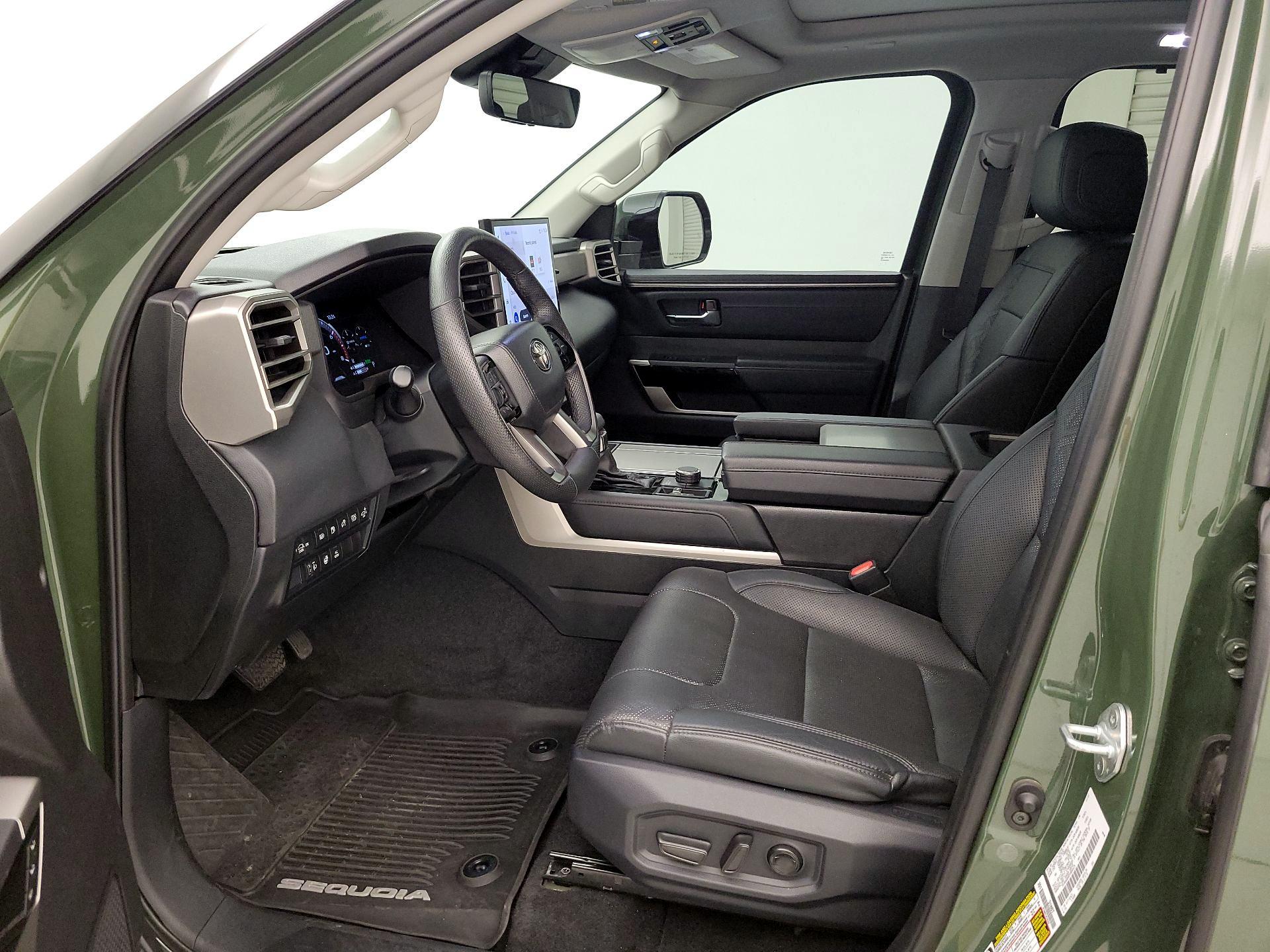 Thumbnail: 2023 Toyota Sequoia - 11
