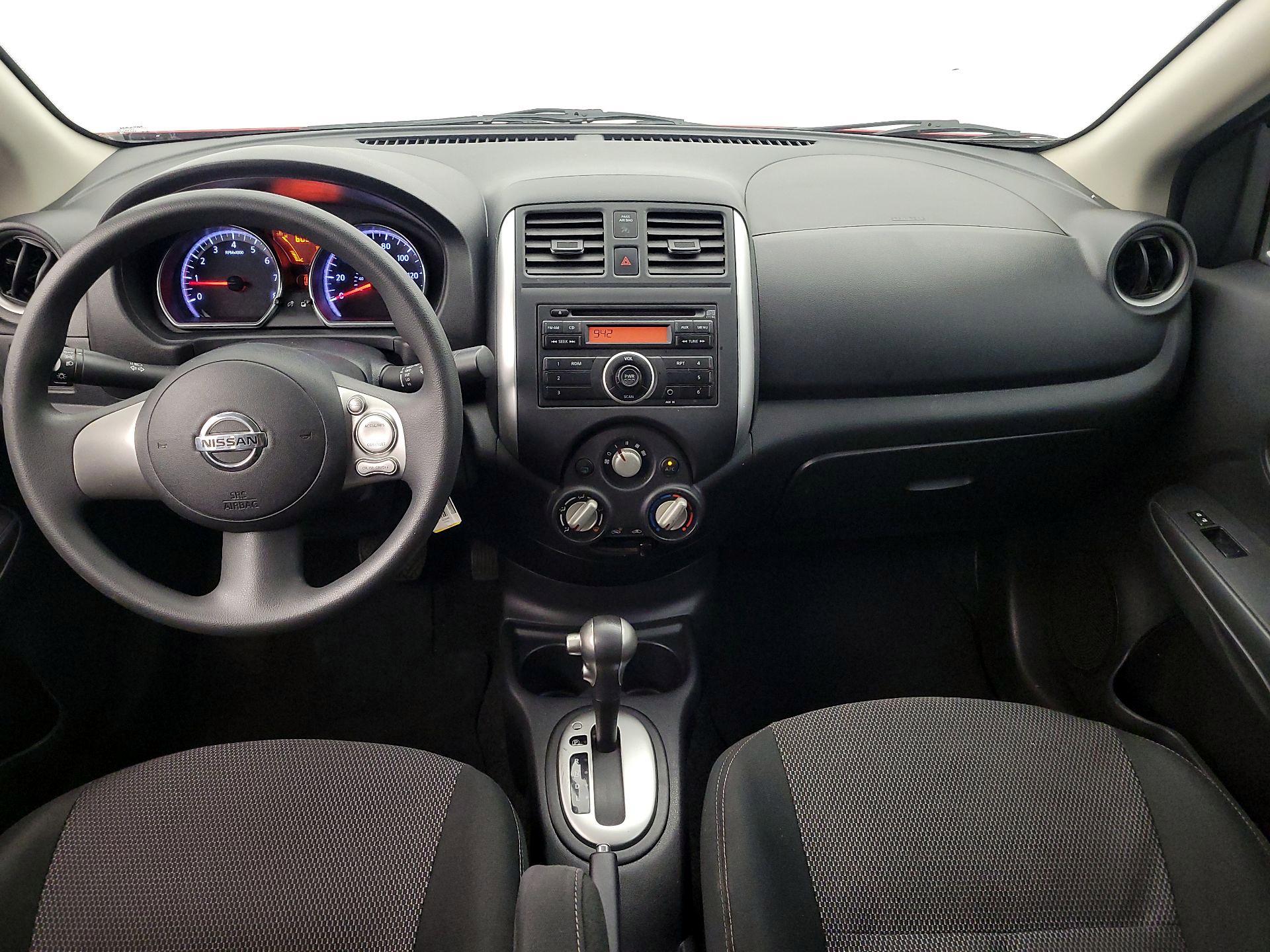 Thumbnail: 2014 Nissan Versa - 9