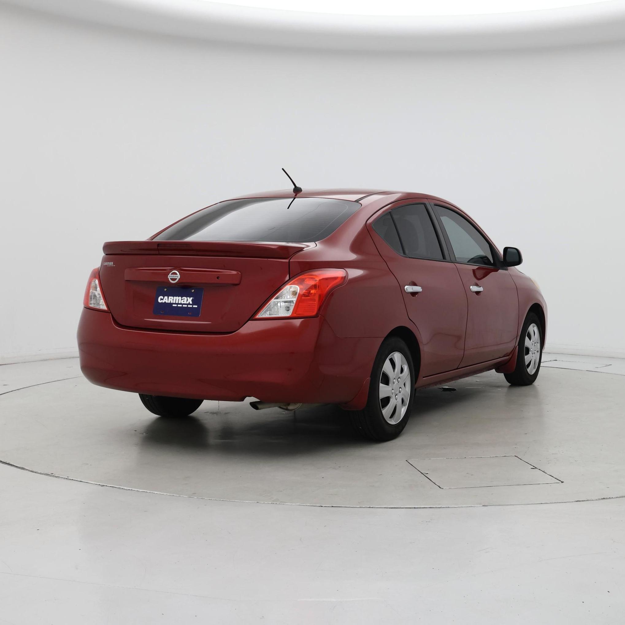 Thumbnail: 2014 Nissan Versa - 8