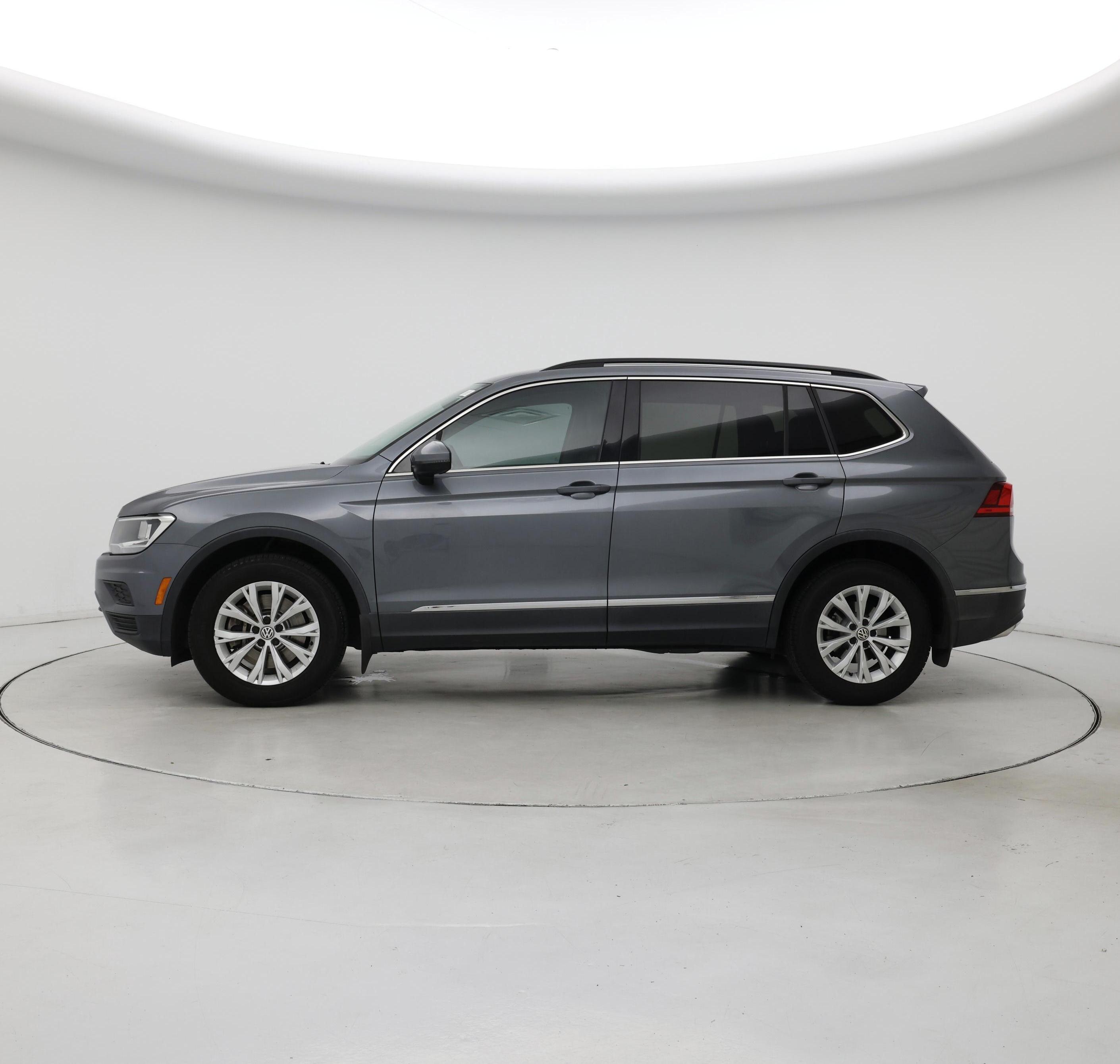 Thumbnail: 2018 Volkswagen Tiguan - 3