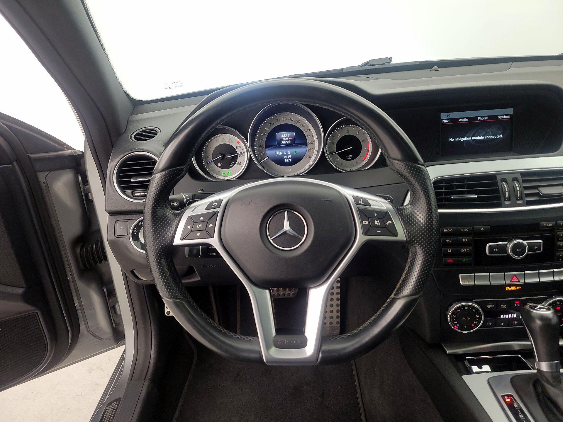 Thumbnail: 2015 Mercedes-Benz C-Class - 10