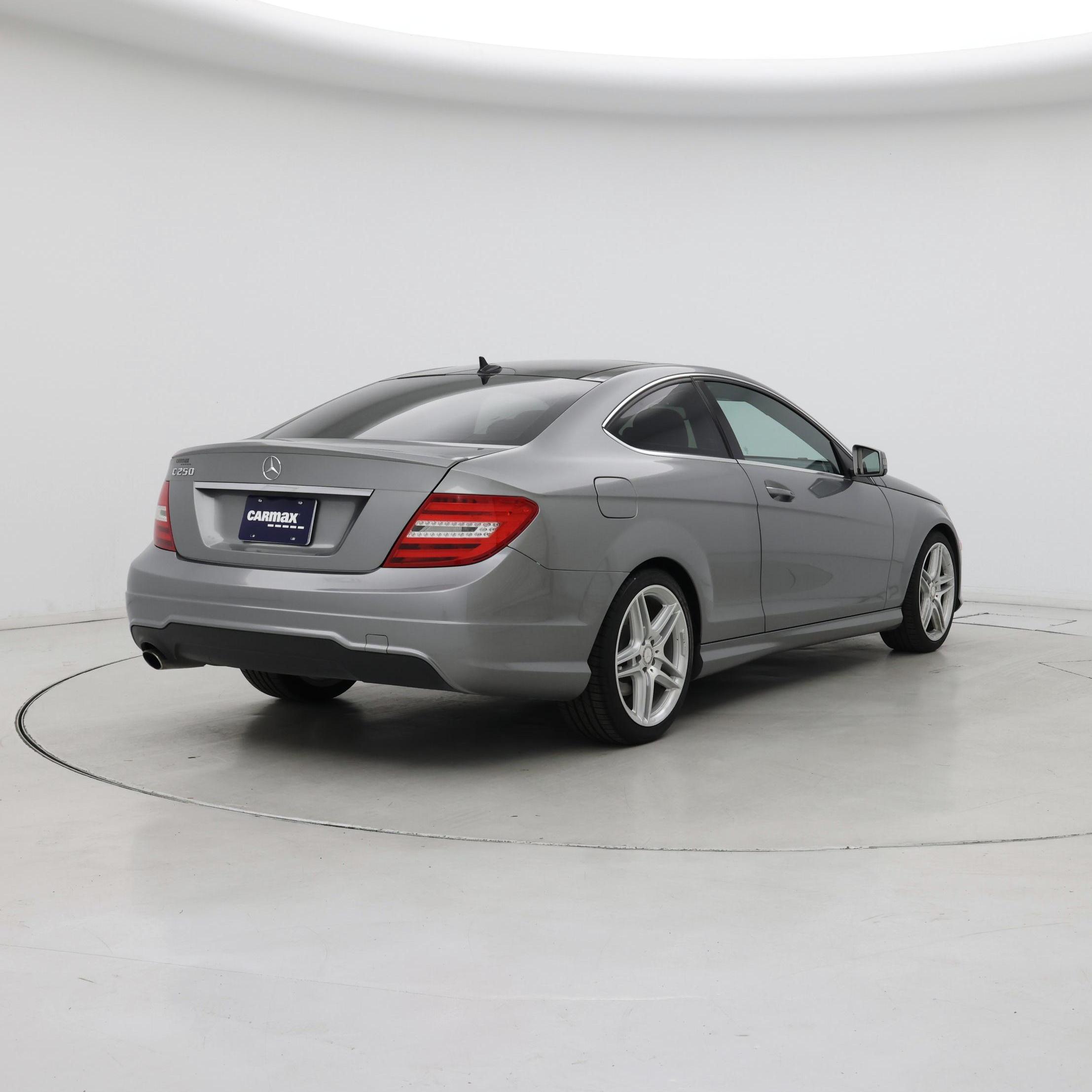 Thumbnail: 2015 Mercedes-Benz C-Class - 8