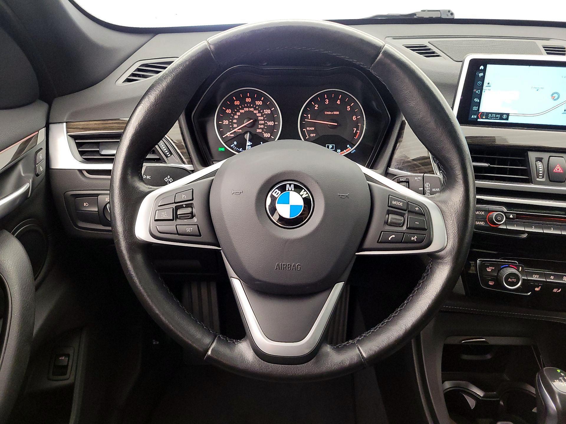 Thumbnail: 2018 BMW X1 - 10