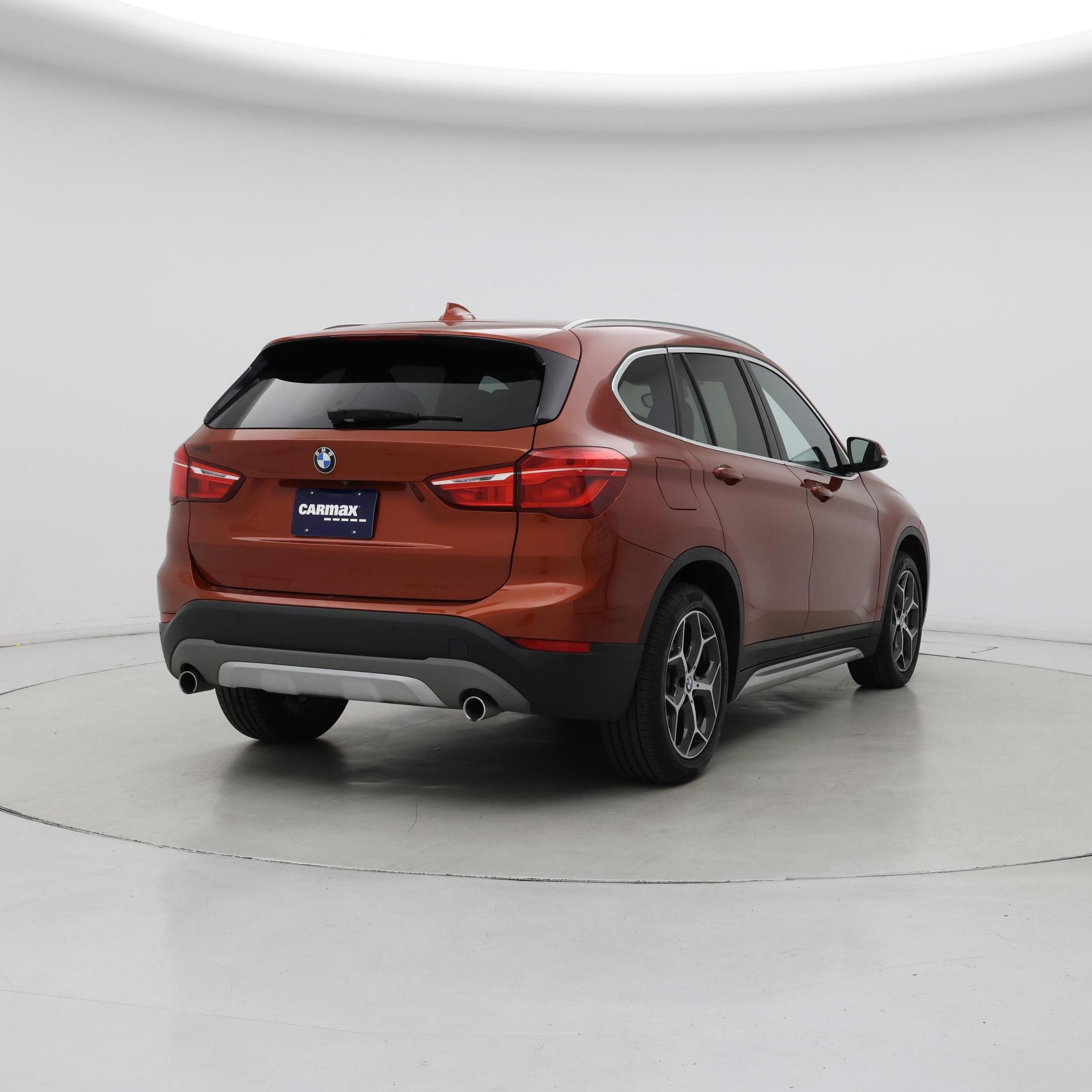 Thumbnail: 2018 BMW X1 - 8