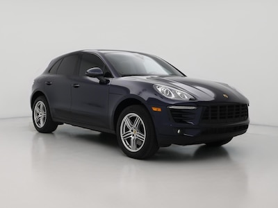 Blue 2018 Porsche Macan