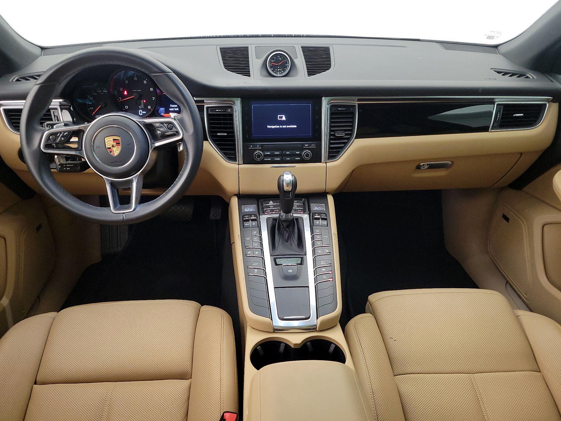 Thumbnail: 2018 Porsche Macan - 9