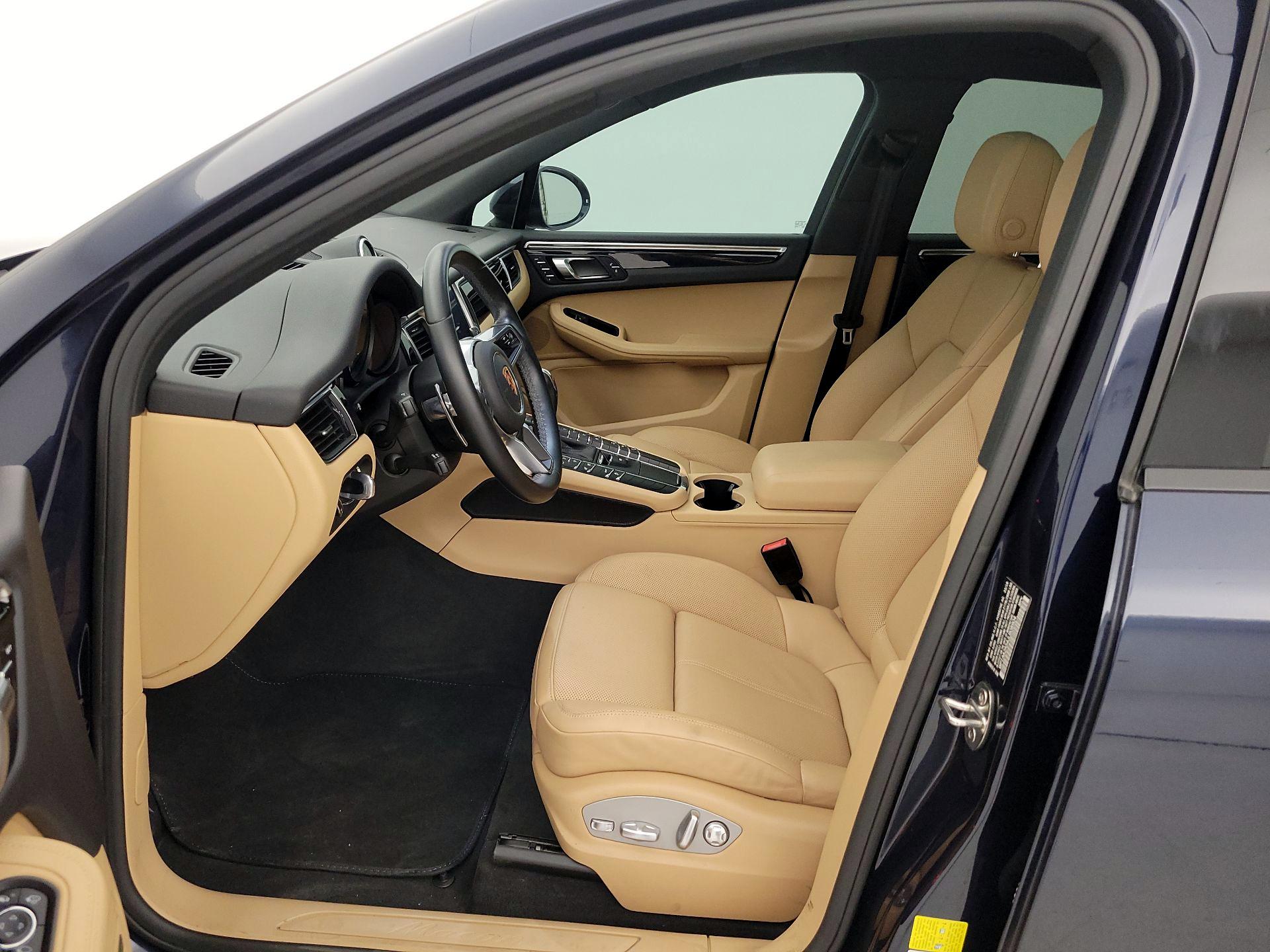Thumbnail: 2018 Porsche Macan - 11